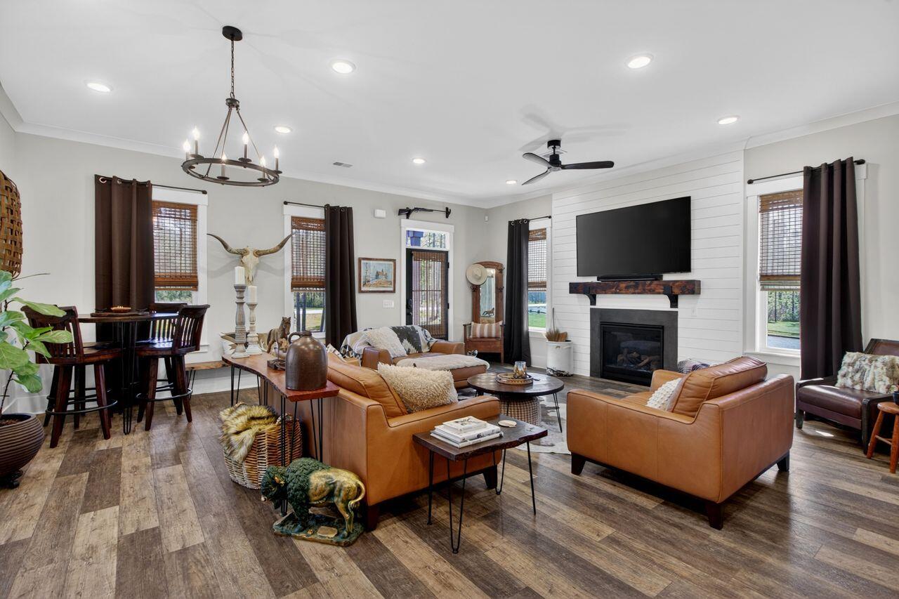 437 Hadley Drive