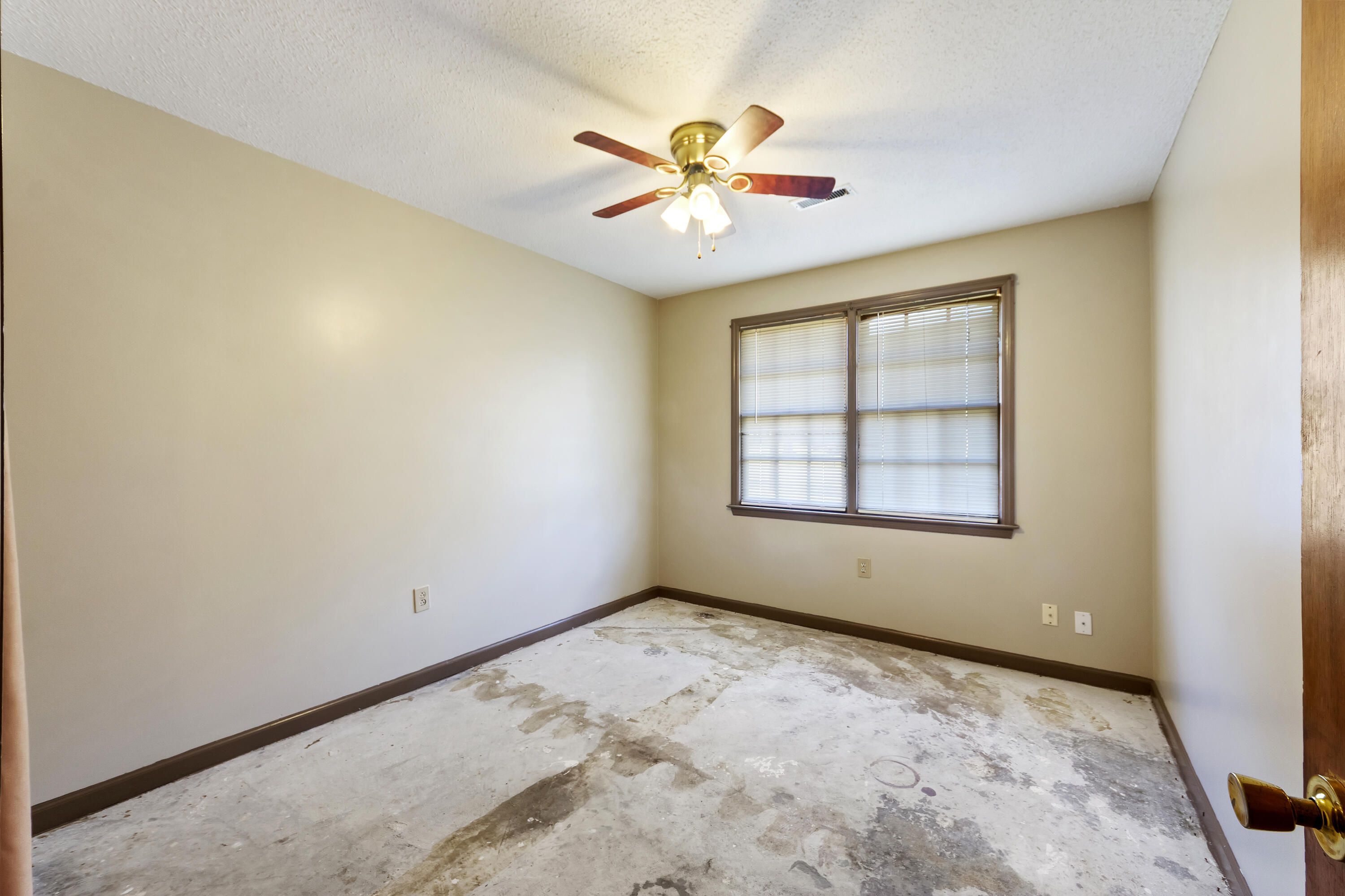 4905 Popperdam Creek Drive