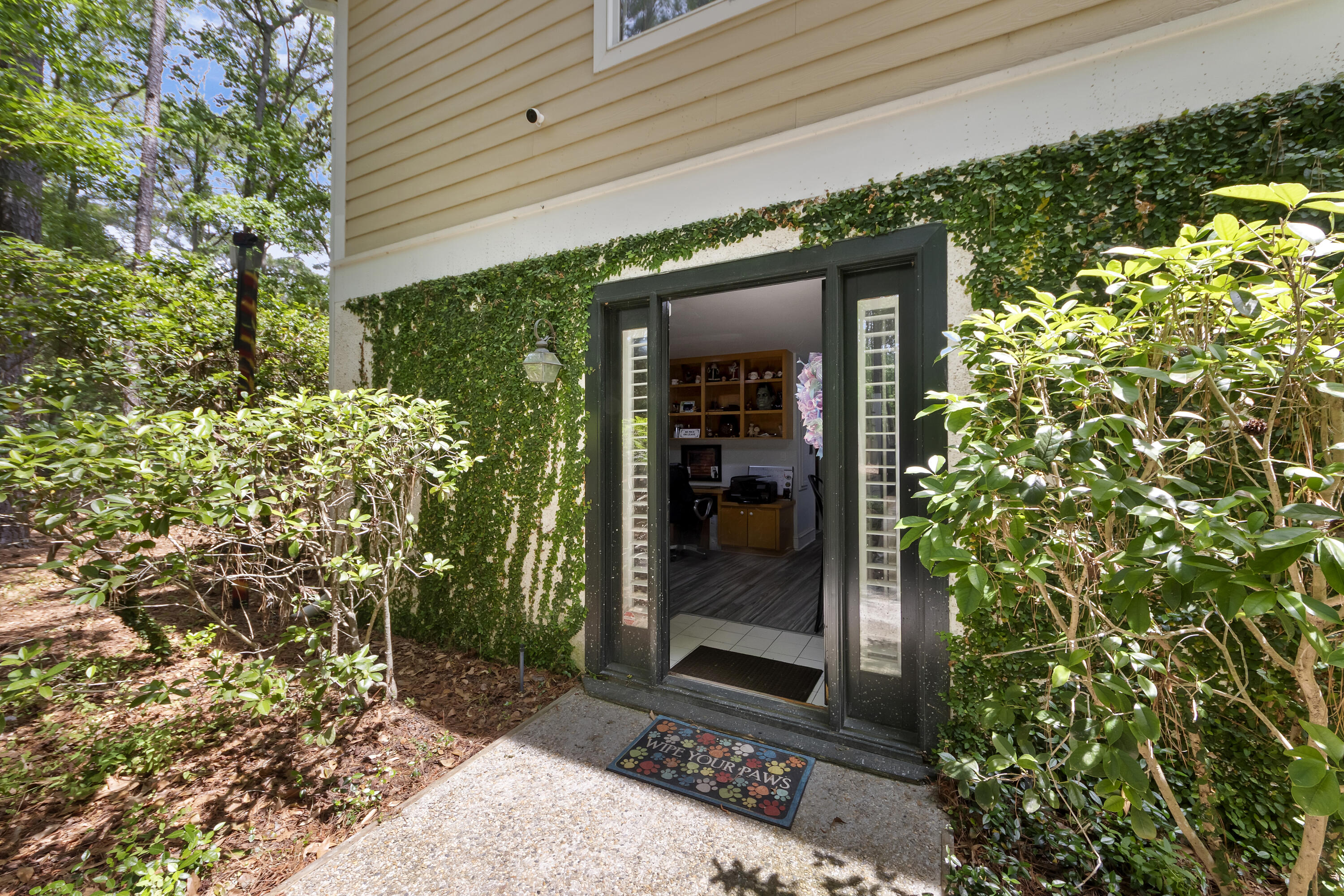 2595 Bohicket Drive