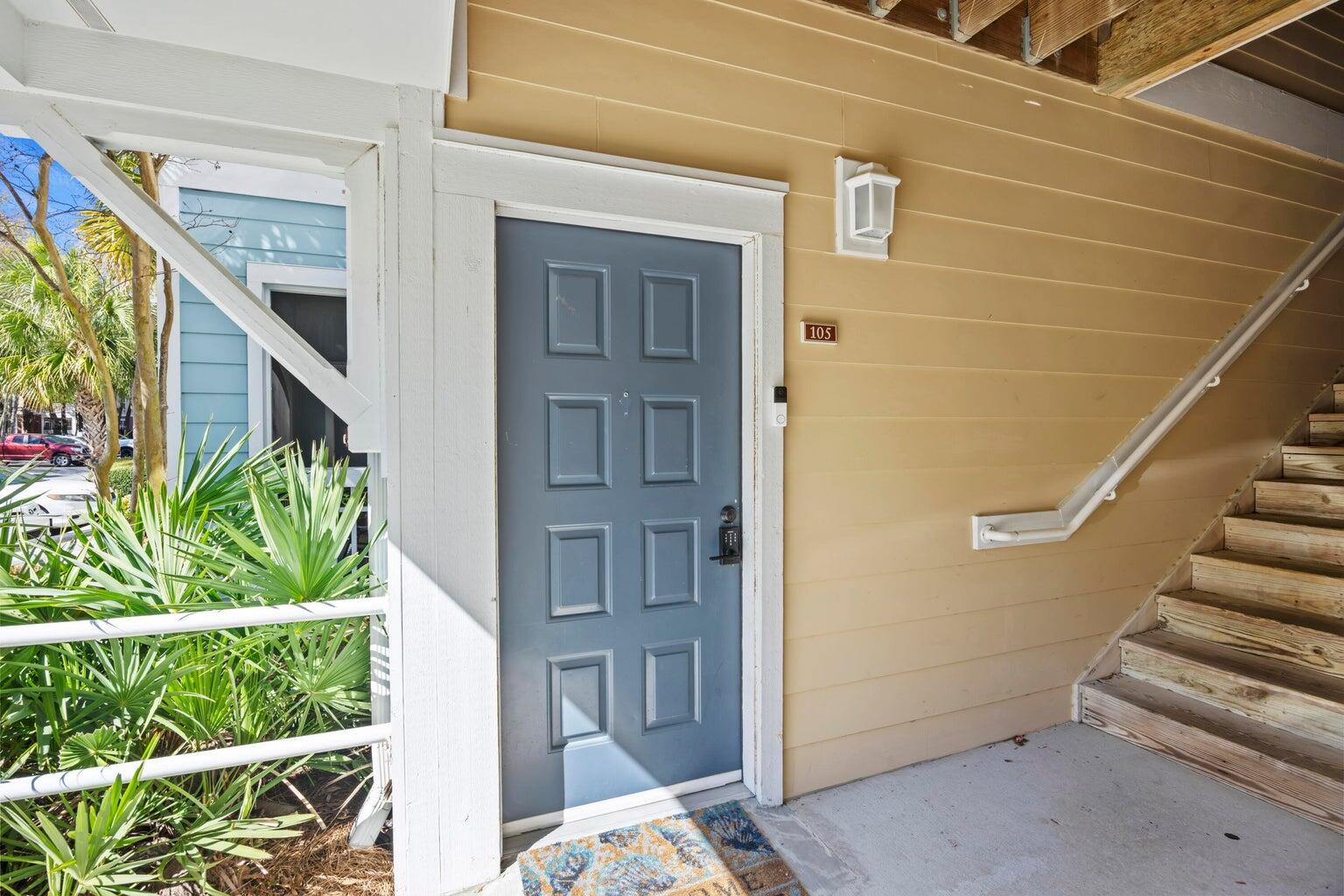 200 Bucksley Lane # 105