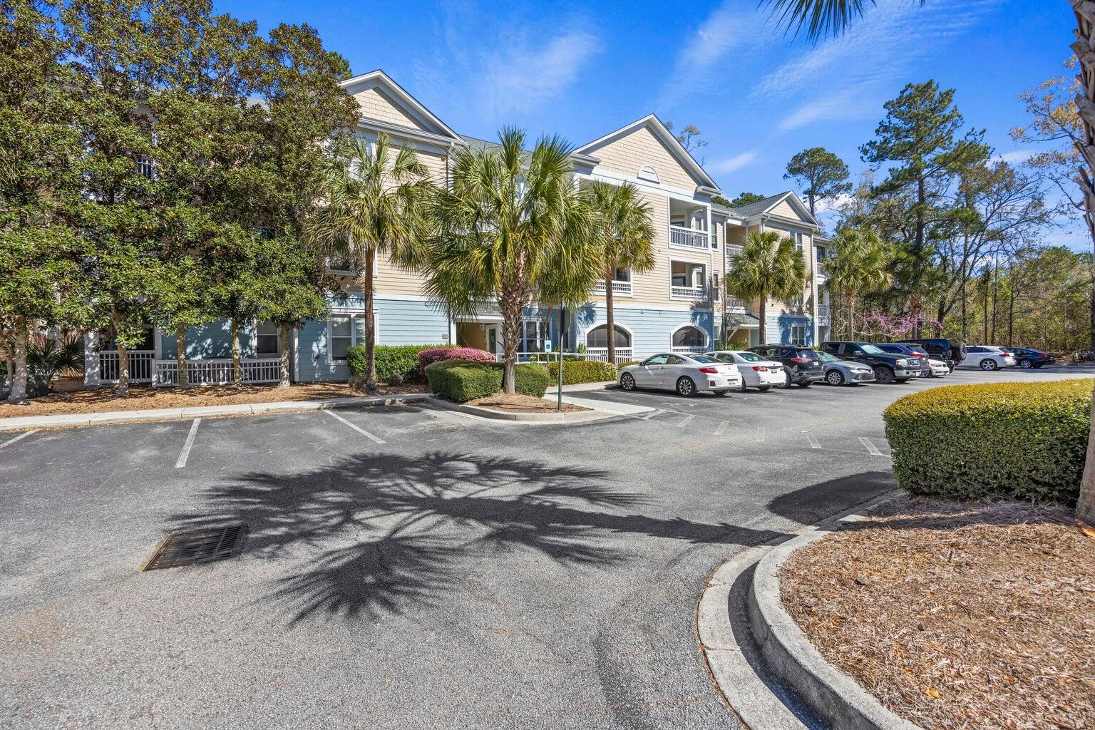 200 Bucksley Lane # 105