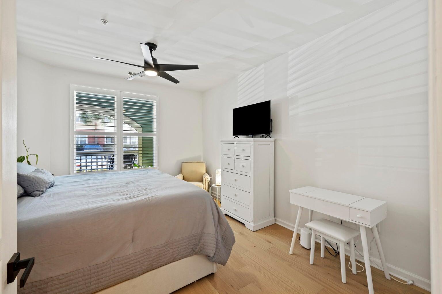 200 Bucksley Lane # 105