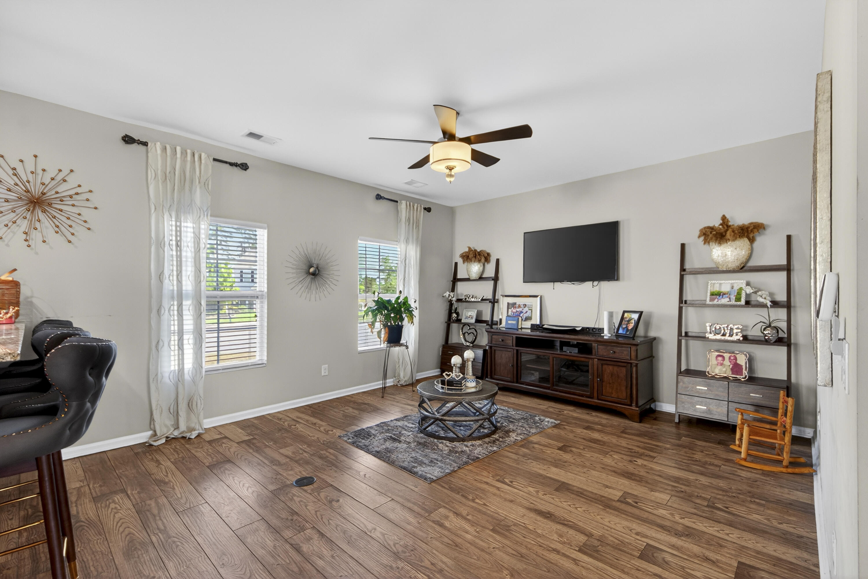 158 Firethorn