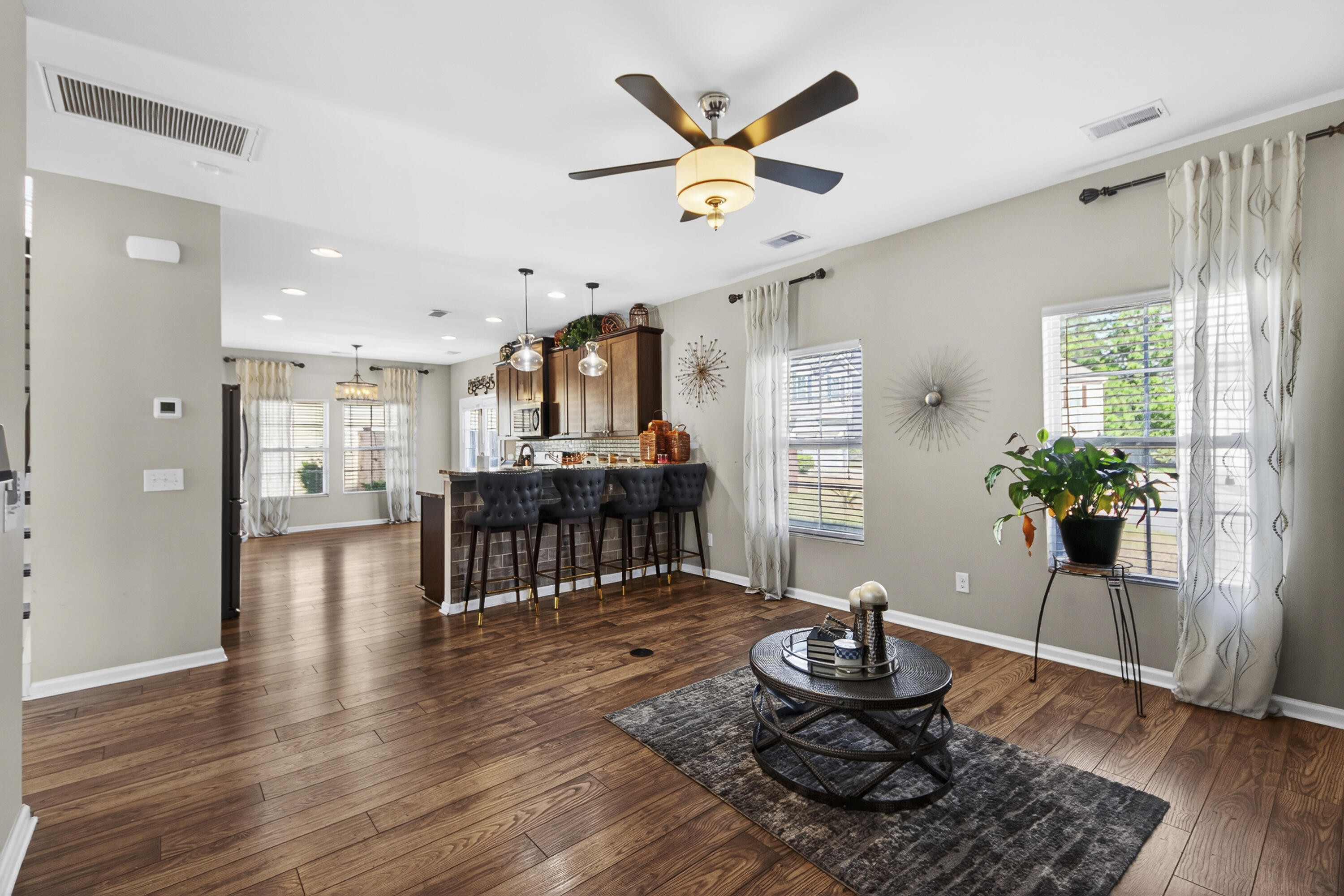 158 Firethorn
