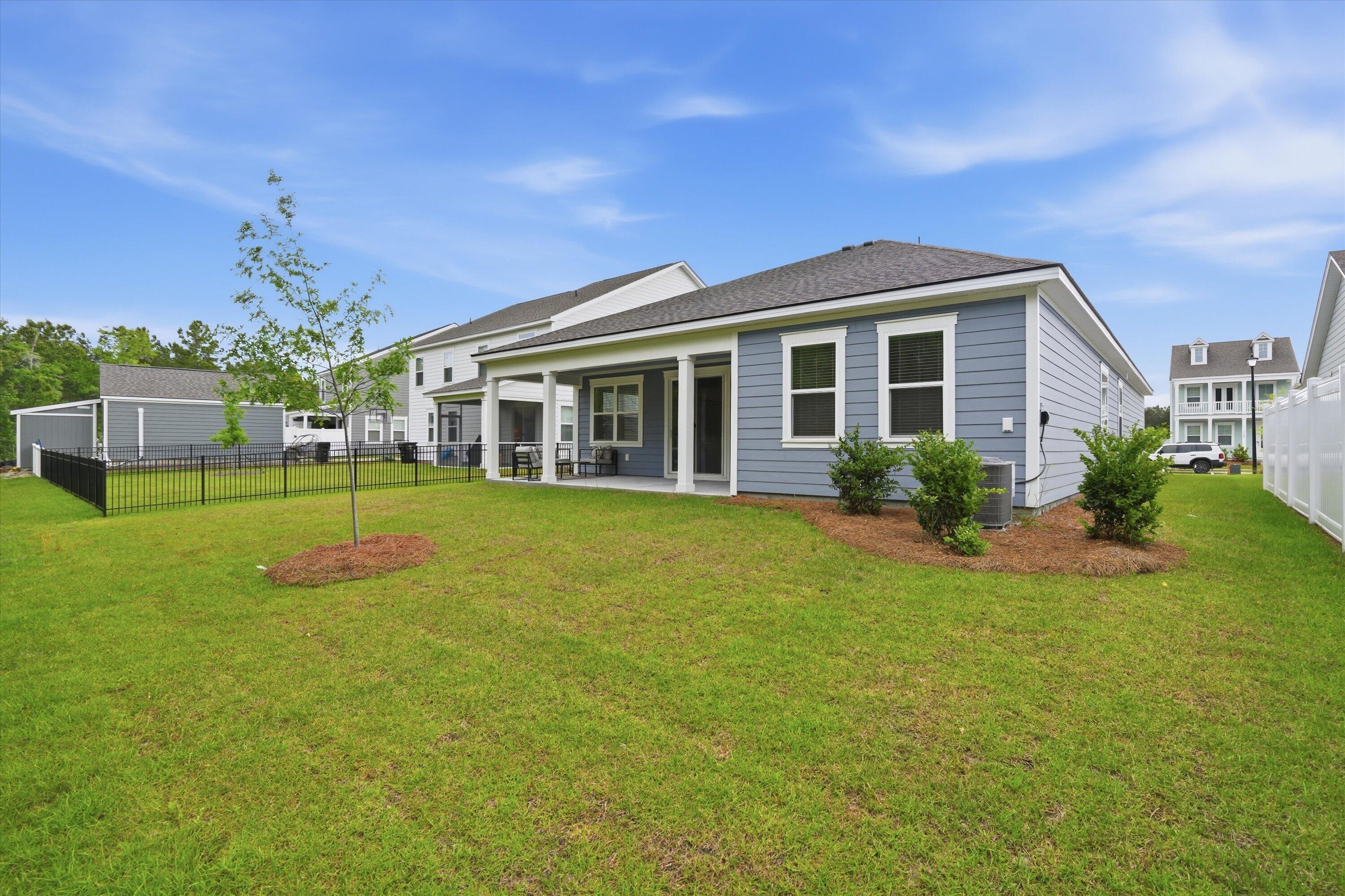 128 Lilac Grove Way