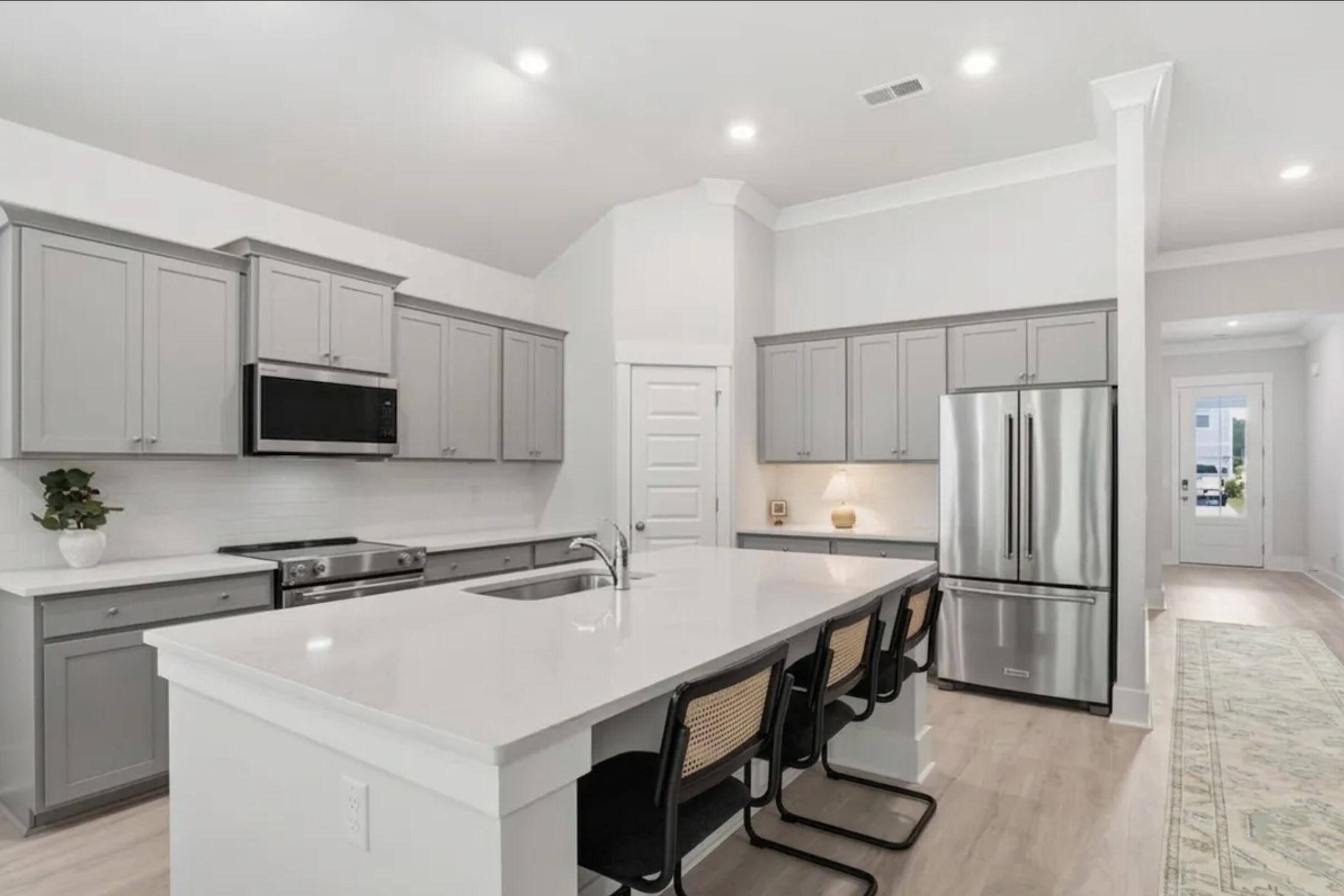 128 Lilac Grove Way