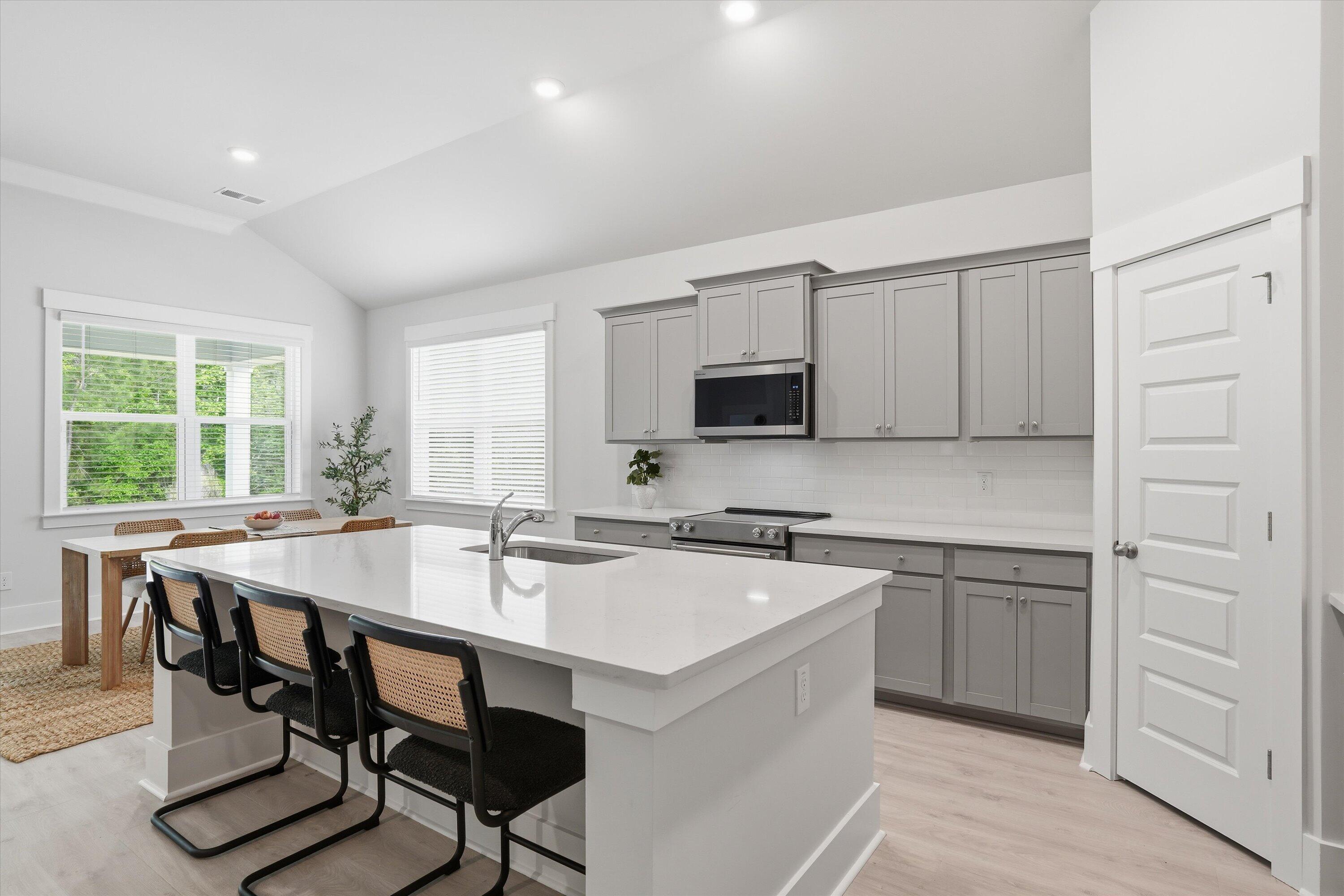 128 Lilac Grove Way
