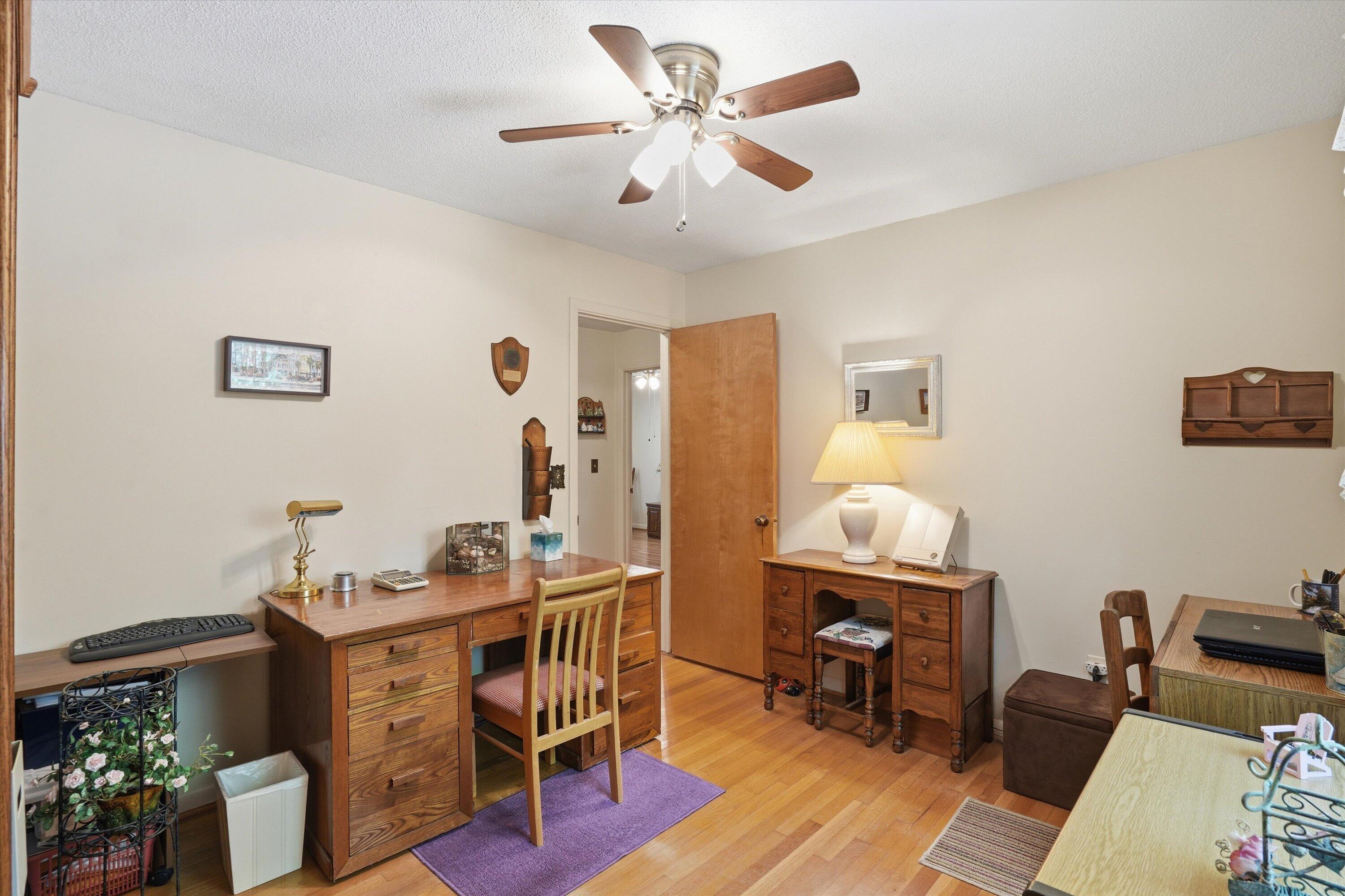 5312 Chantilly Lane