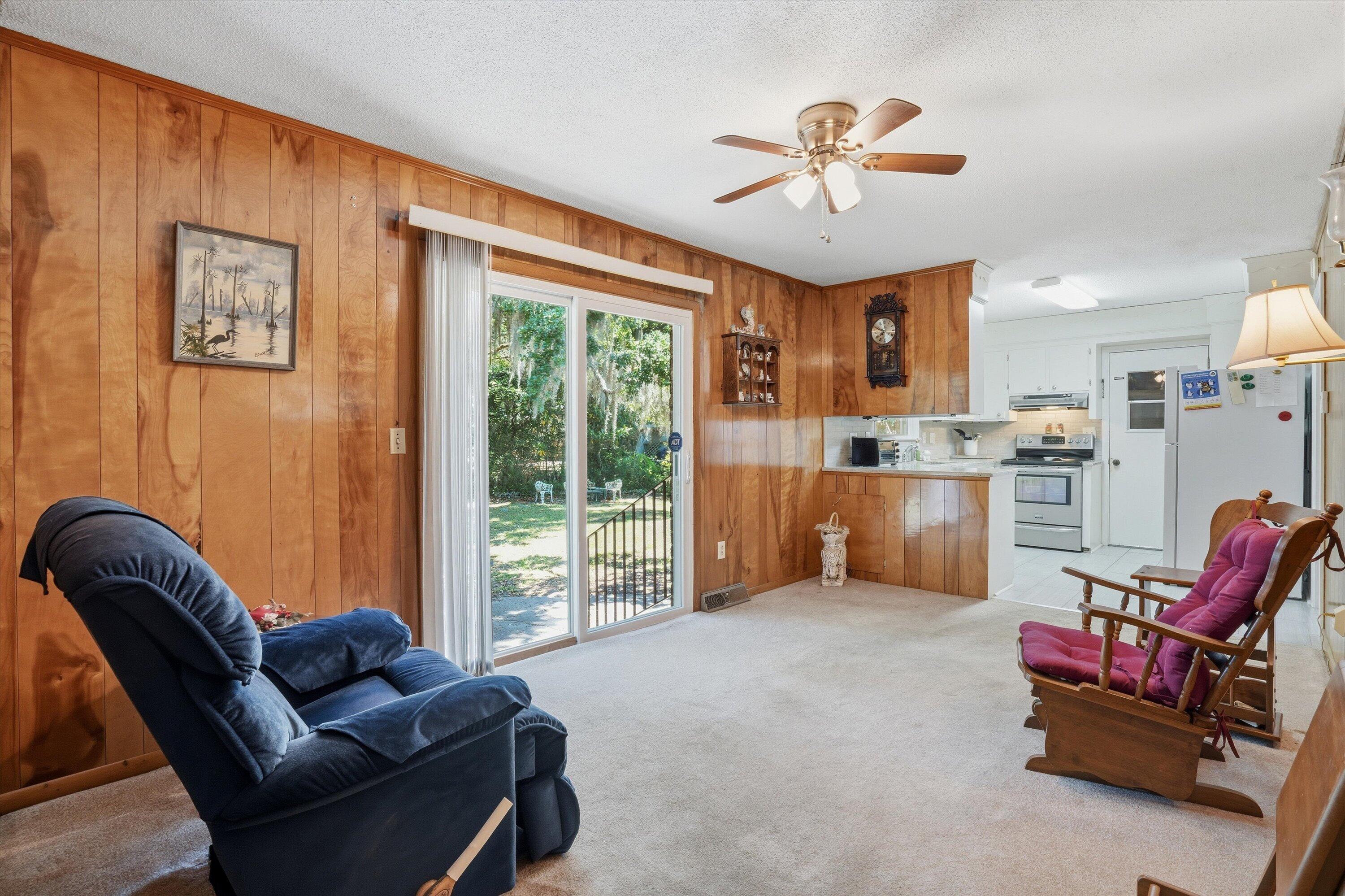 5312 Chantilly Lane