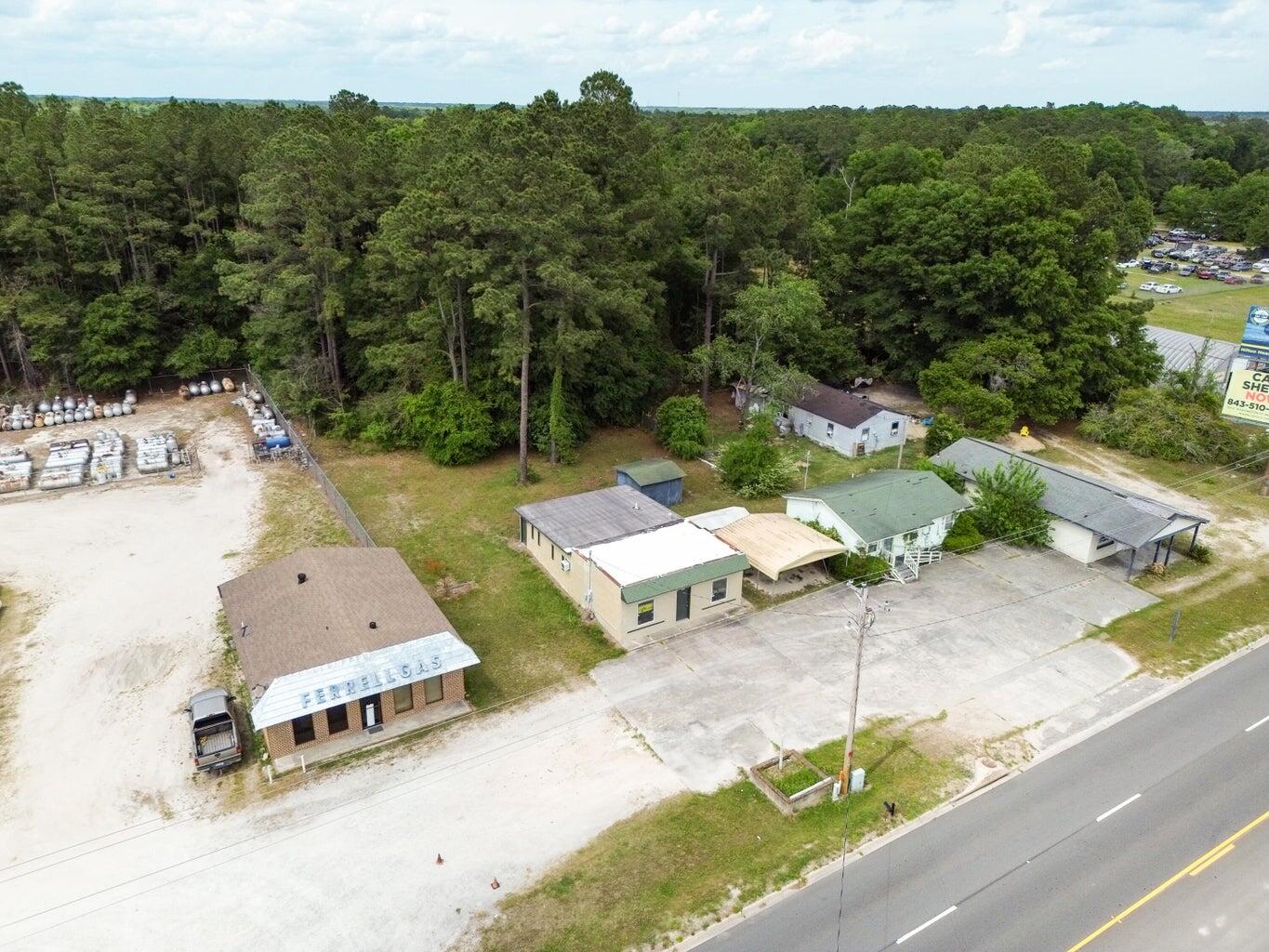 674 Sniders Highway