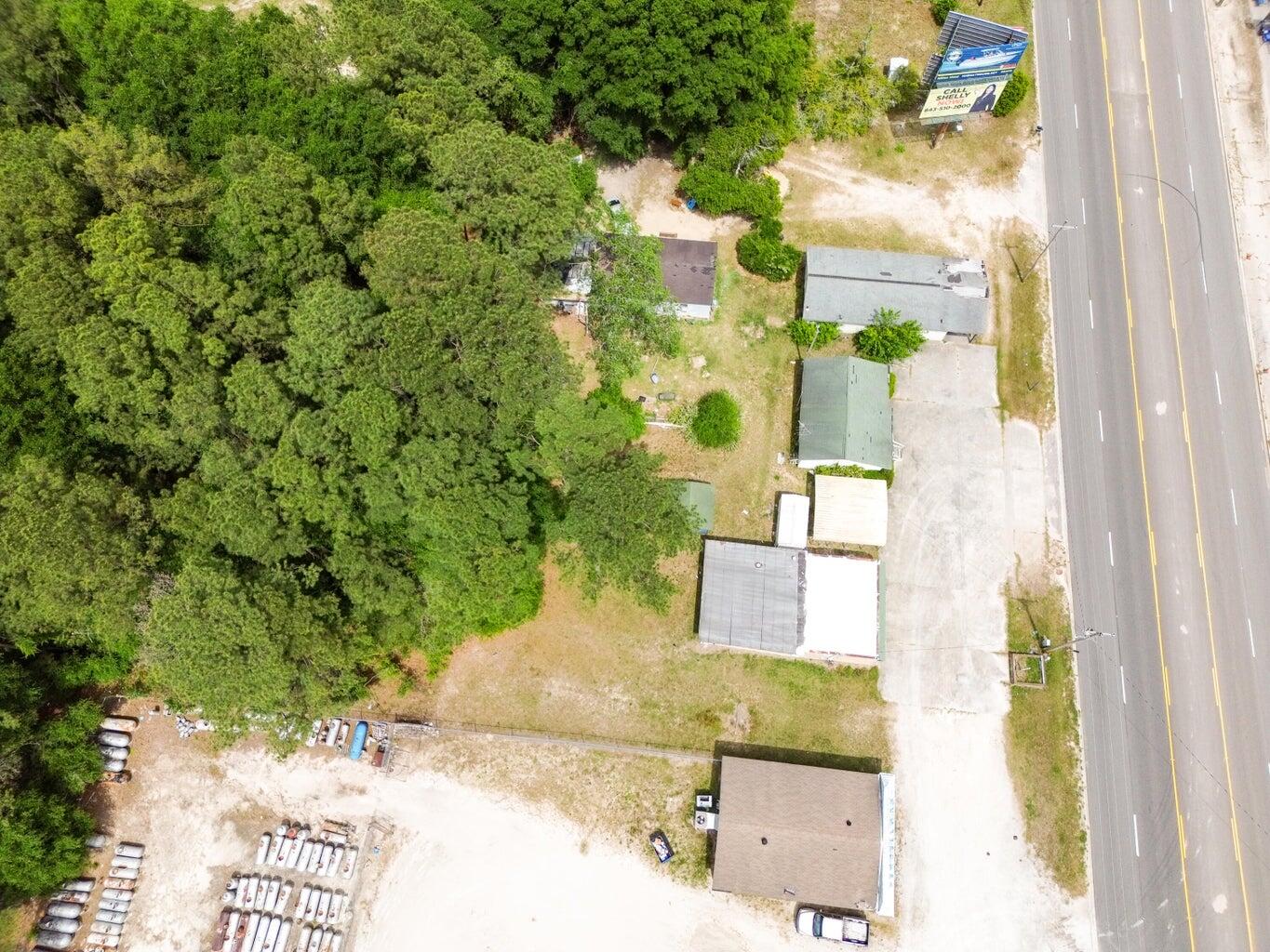 674 Sniders Highway