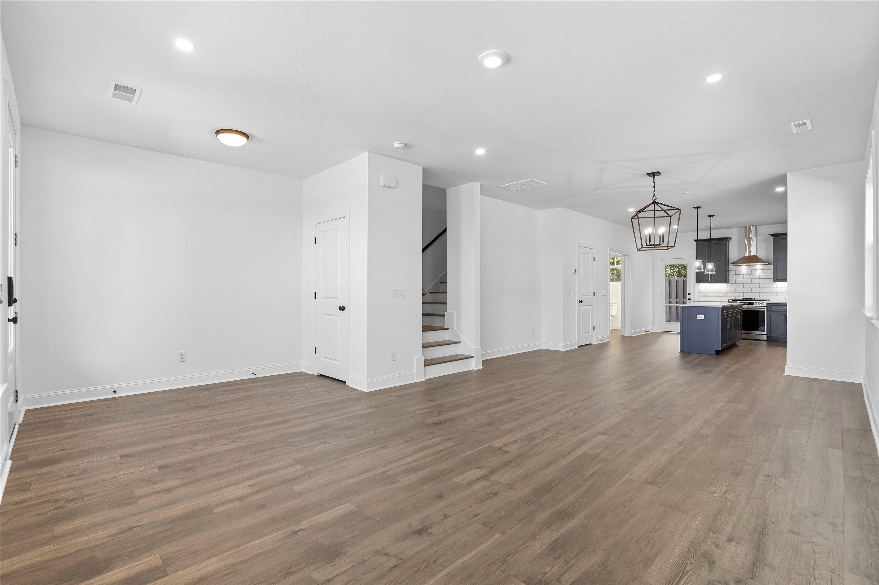 532-536 Hayes Park Boulevard