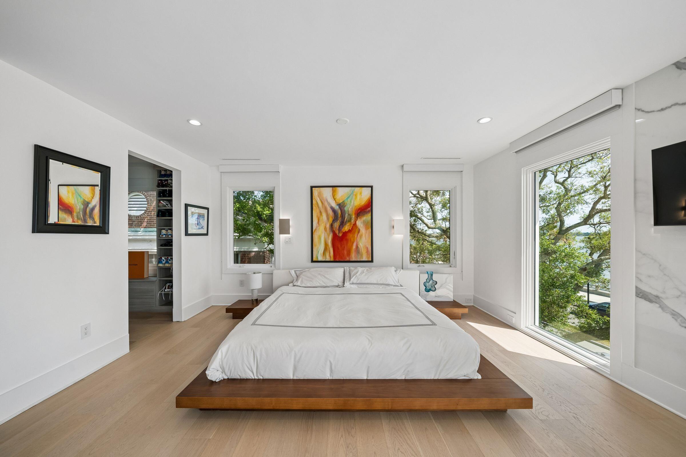 100 Murray Boulevard