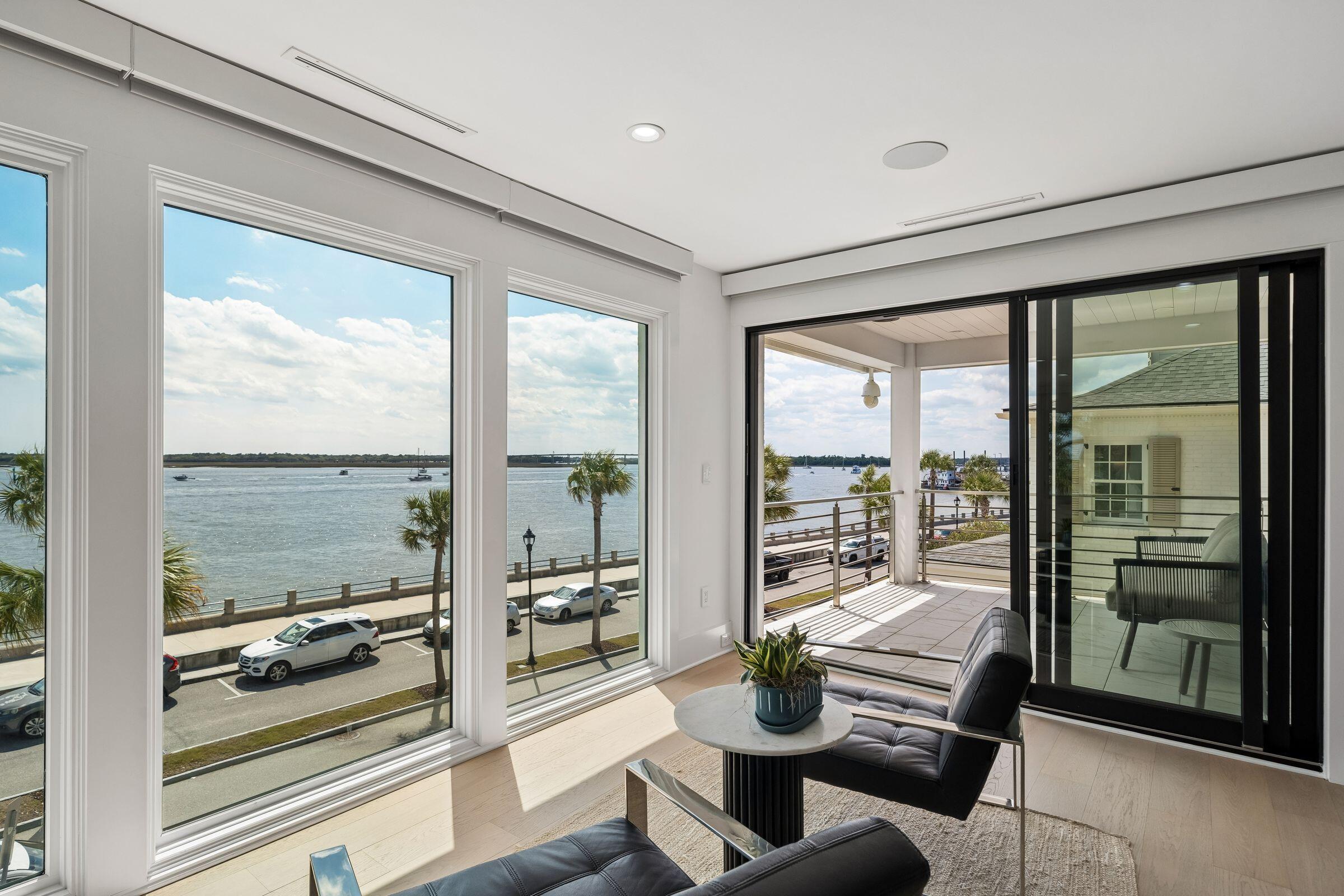 100 Murray Boulevard