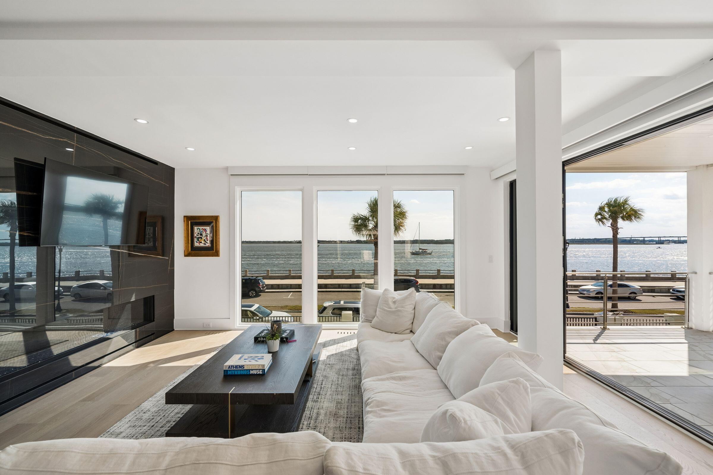 100 Murray Boulevard