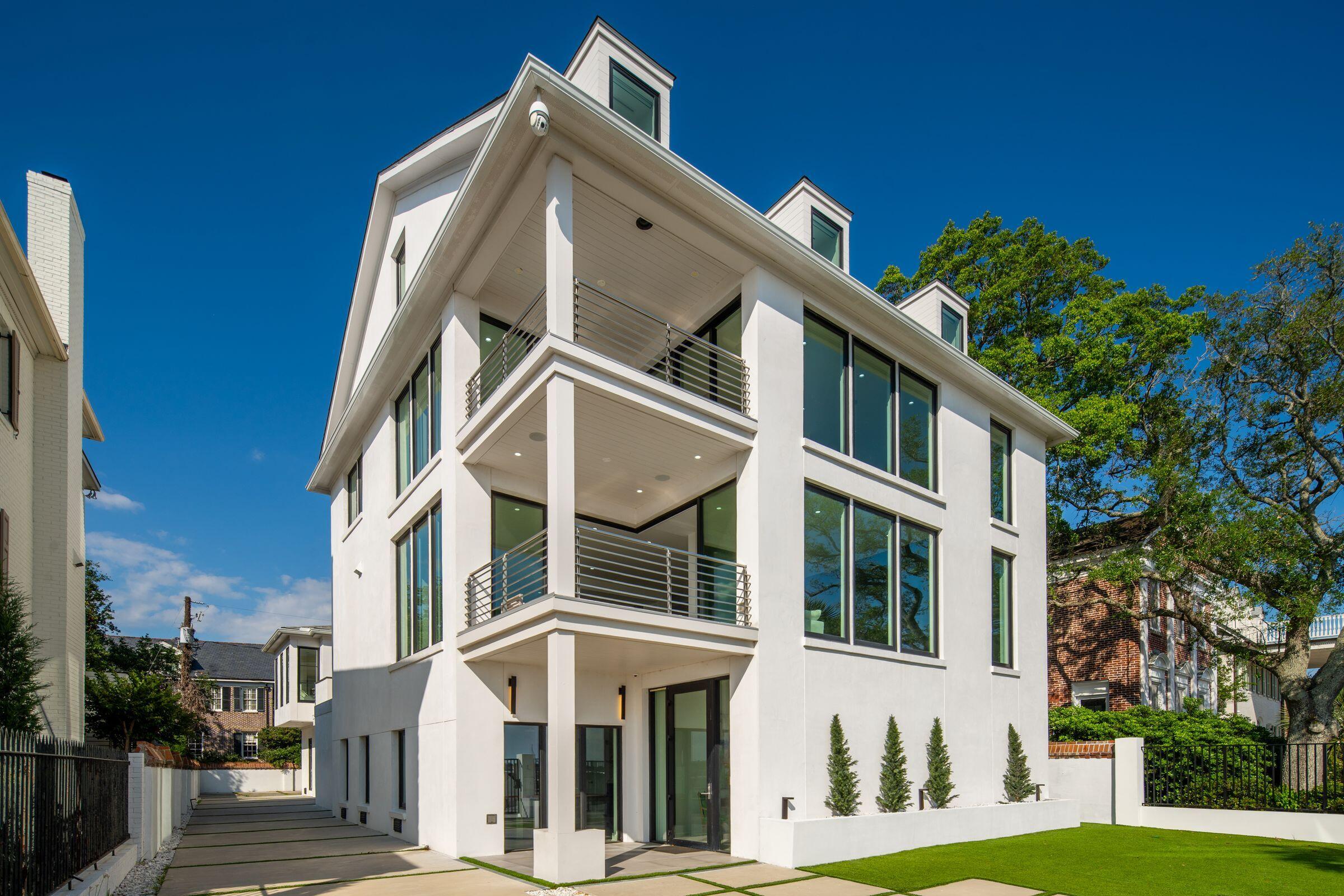 100 Murray Boulevard