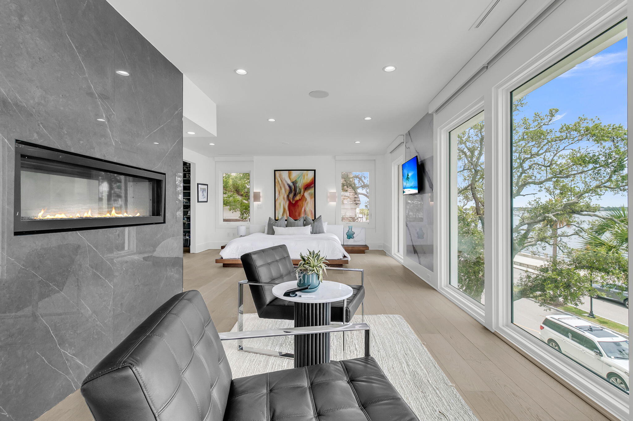 100 Murray Boulevard