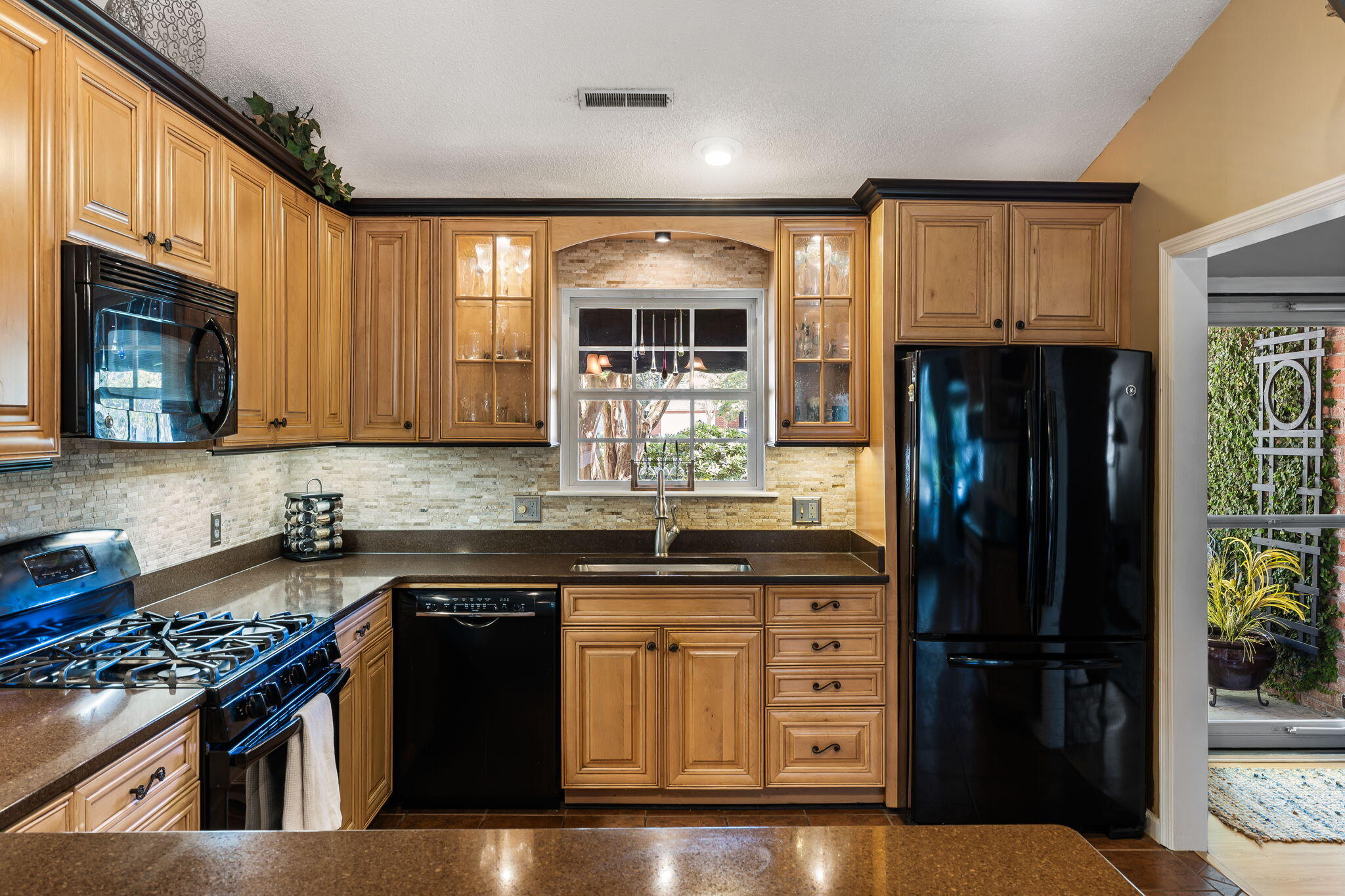 1182 Redbud Court