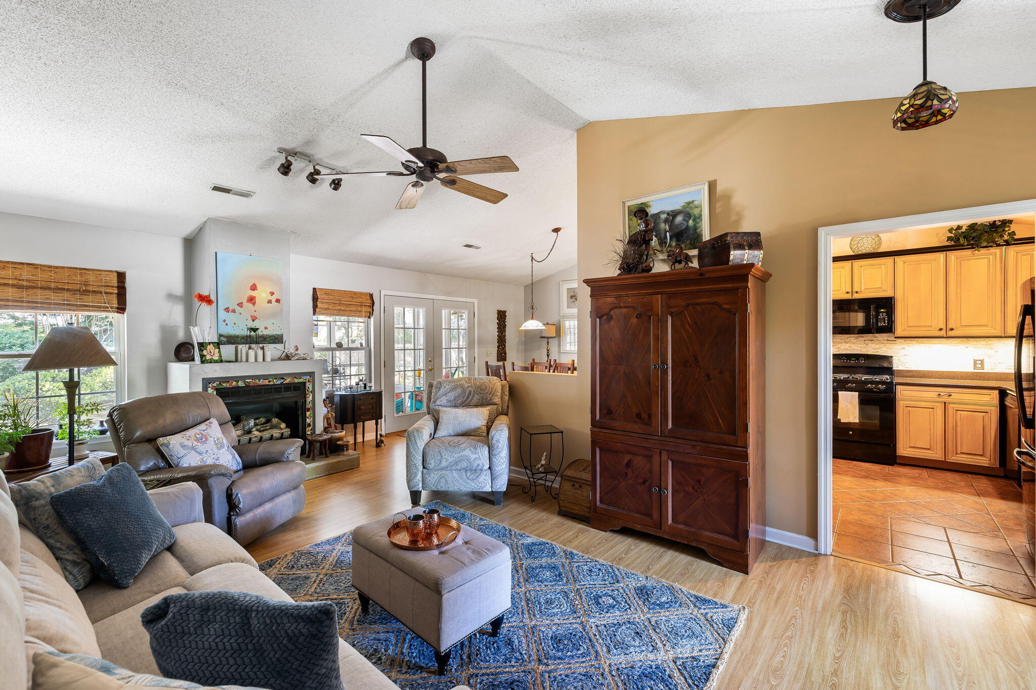1182 Redbud Court