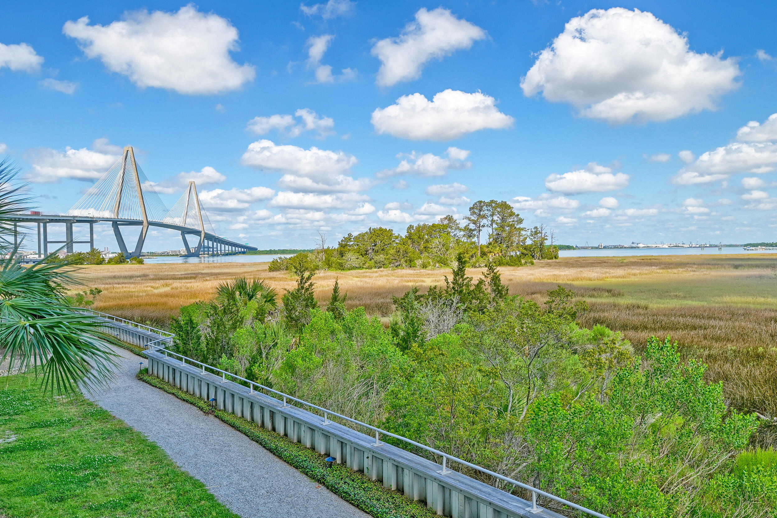 118 Cooper River Drive