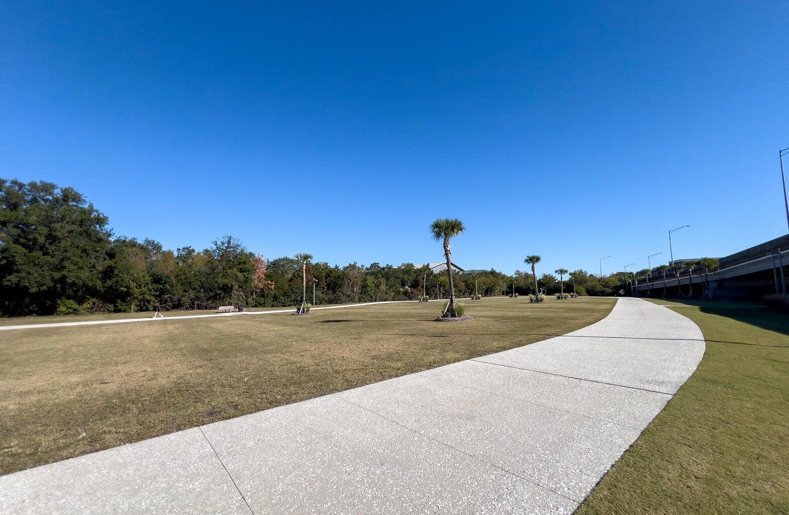 118 Cooper River Drive