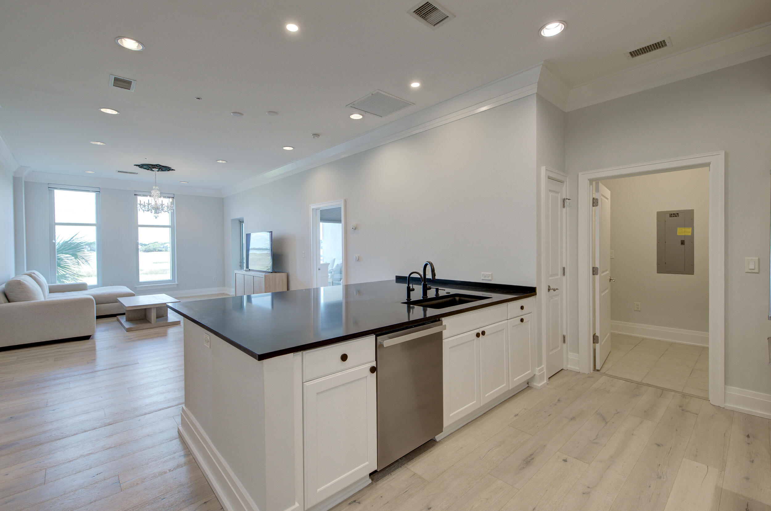 118 Cooper River Drive