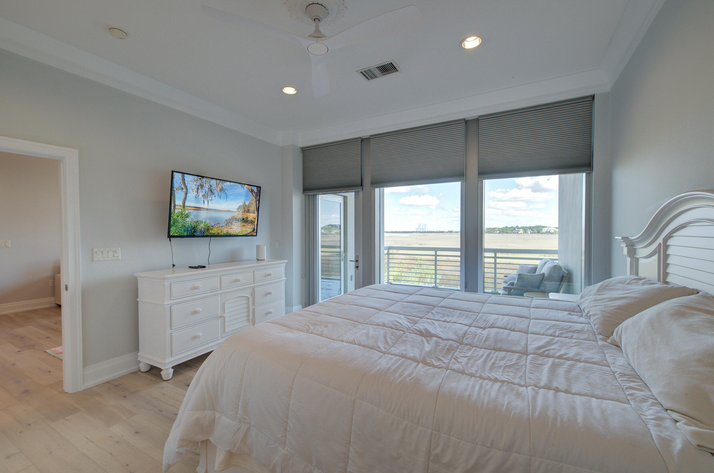 118 Cooper River Drive
