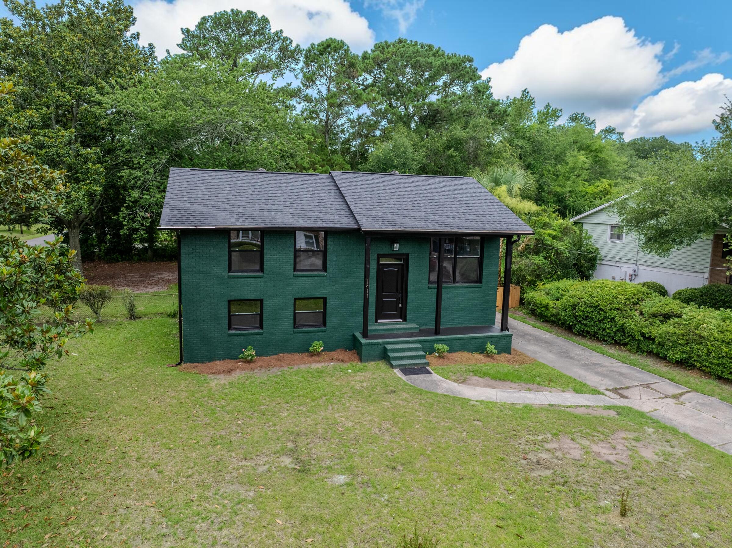 1411 Westway Drive