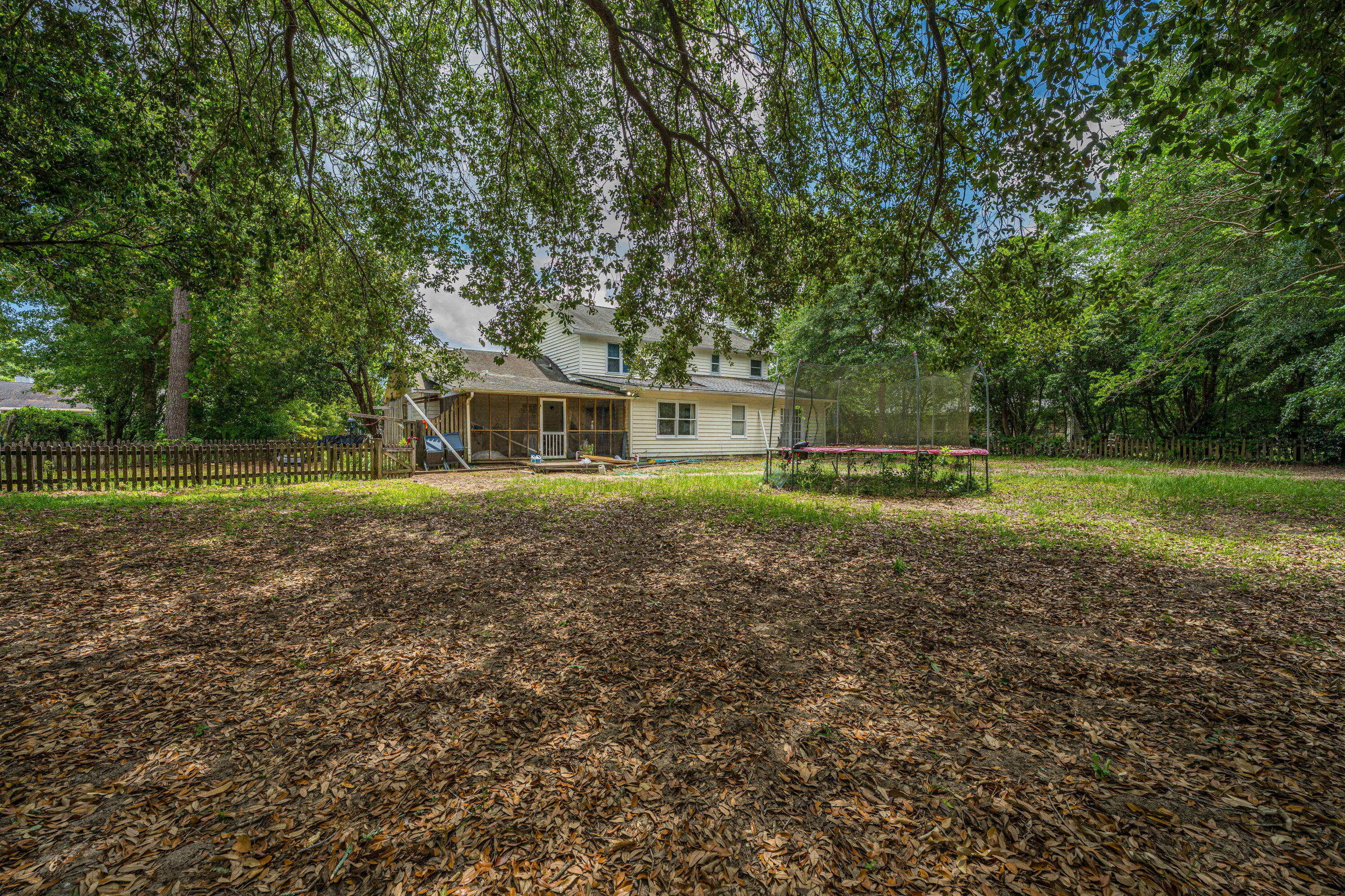 1128 Audubon Place