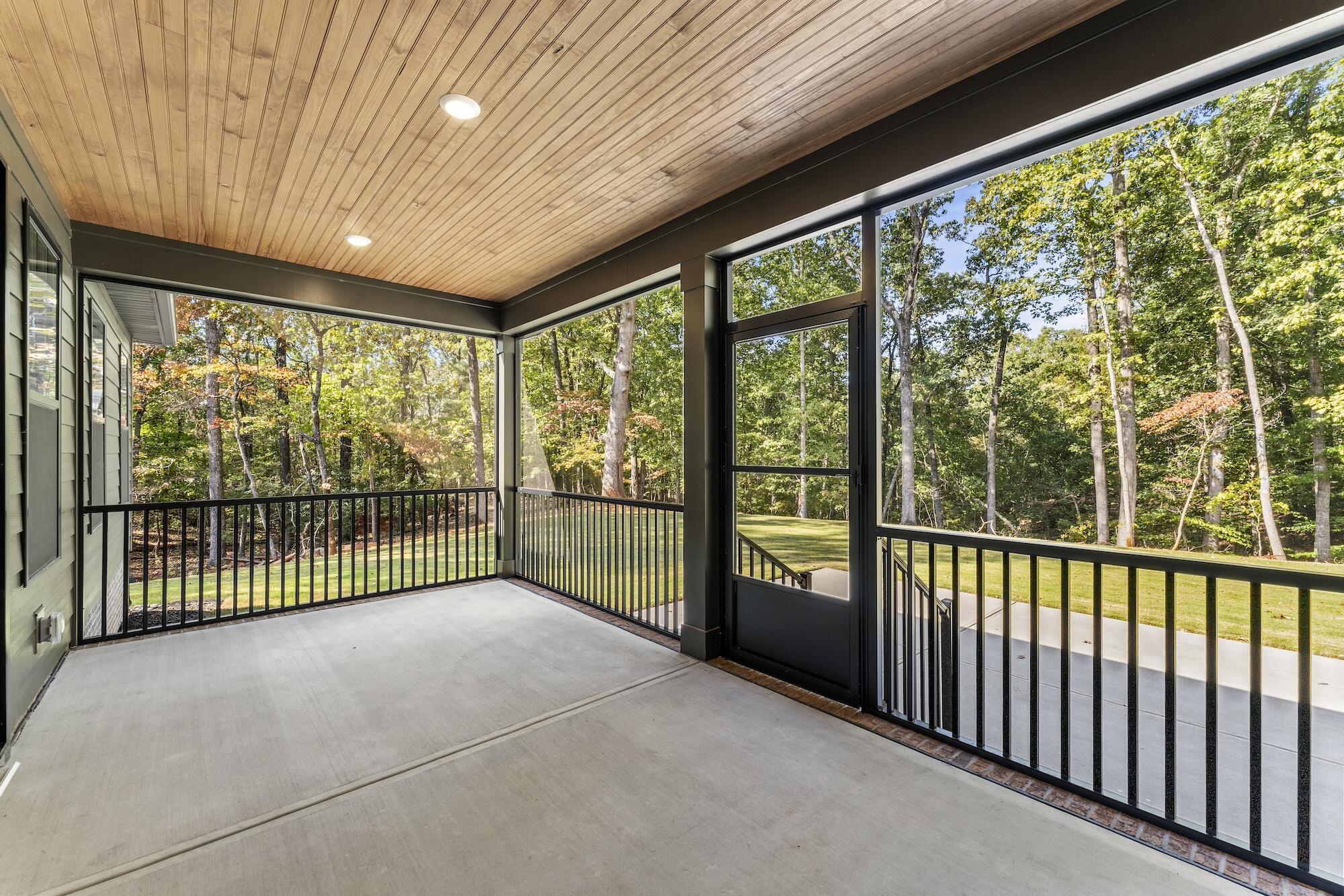 00 Gradydale Lane