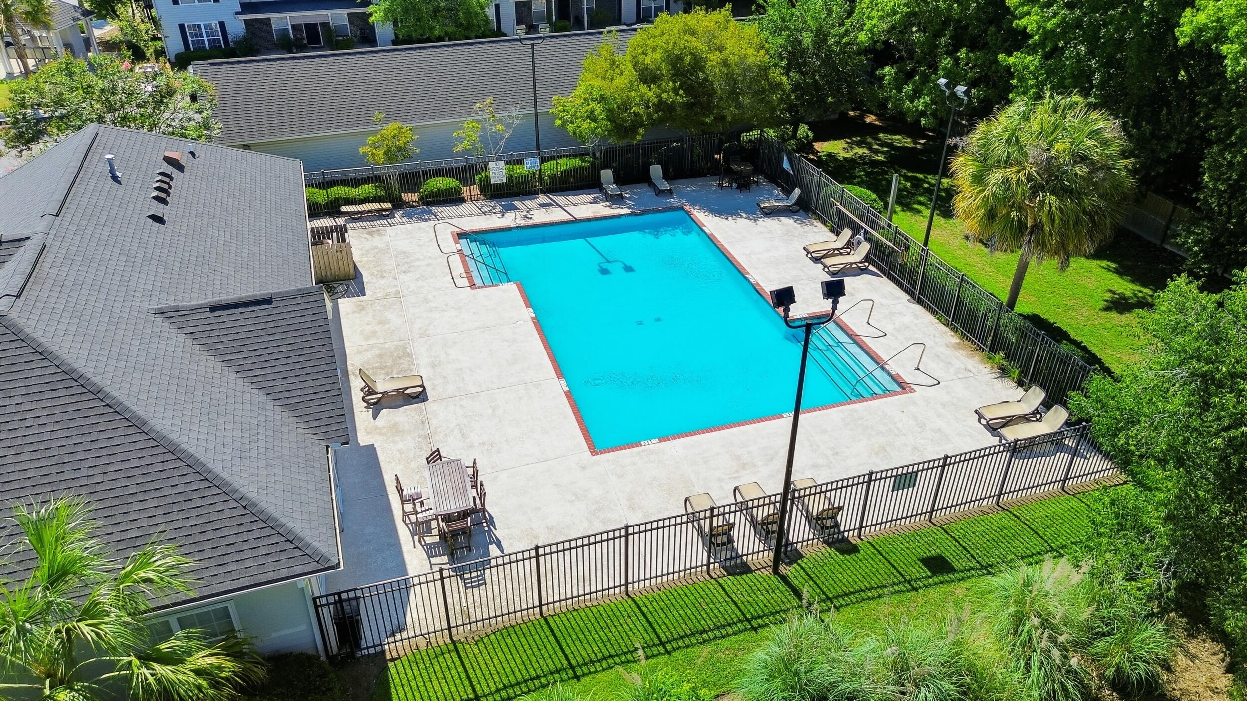 2494 Etiwan Avenue # 2 Unit: J-2