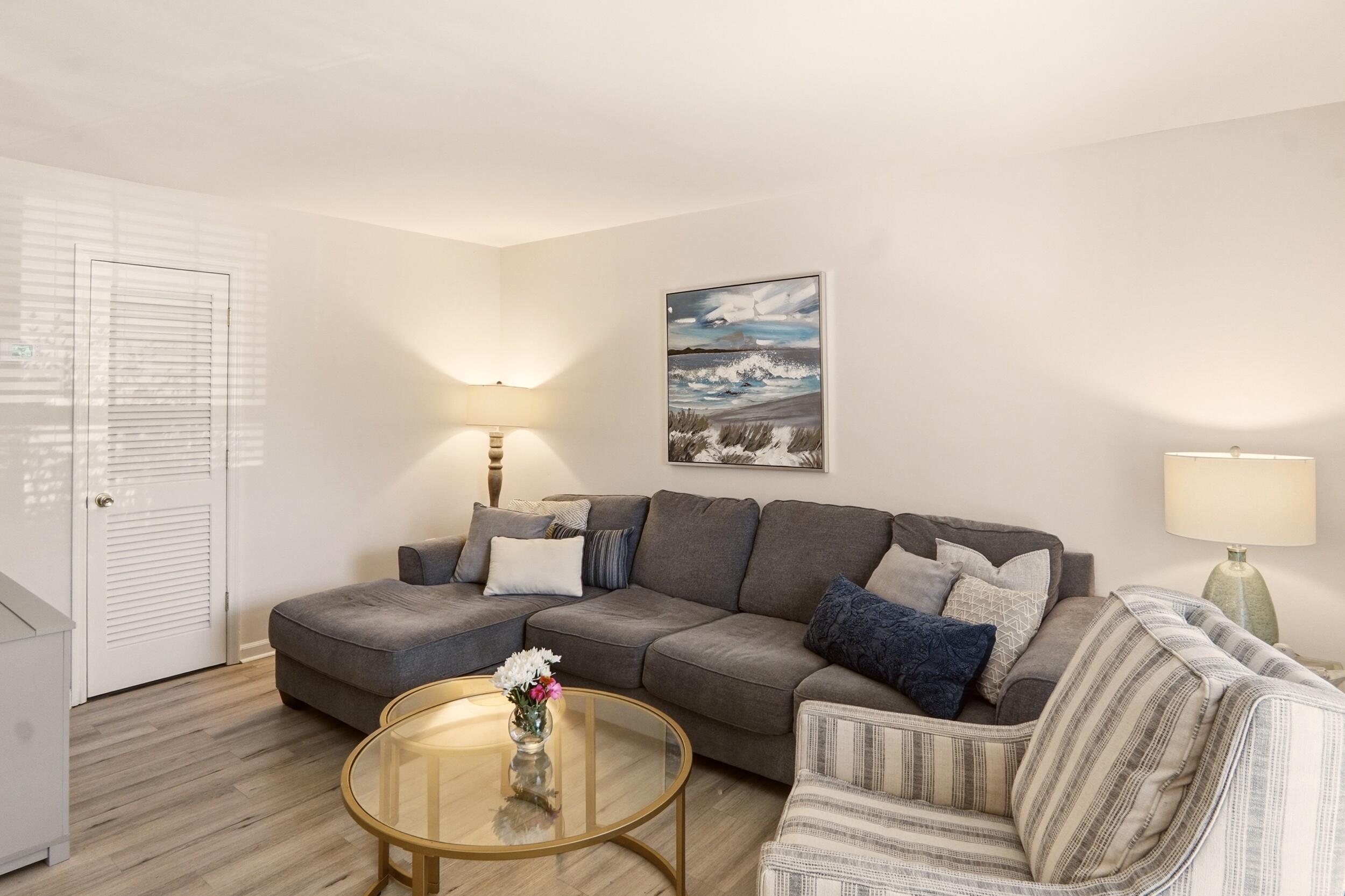 2494 Etiwan Avenue # 2 Unit: J-2