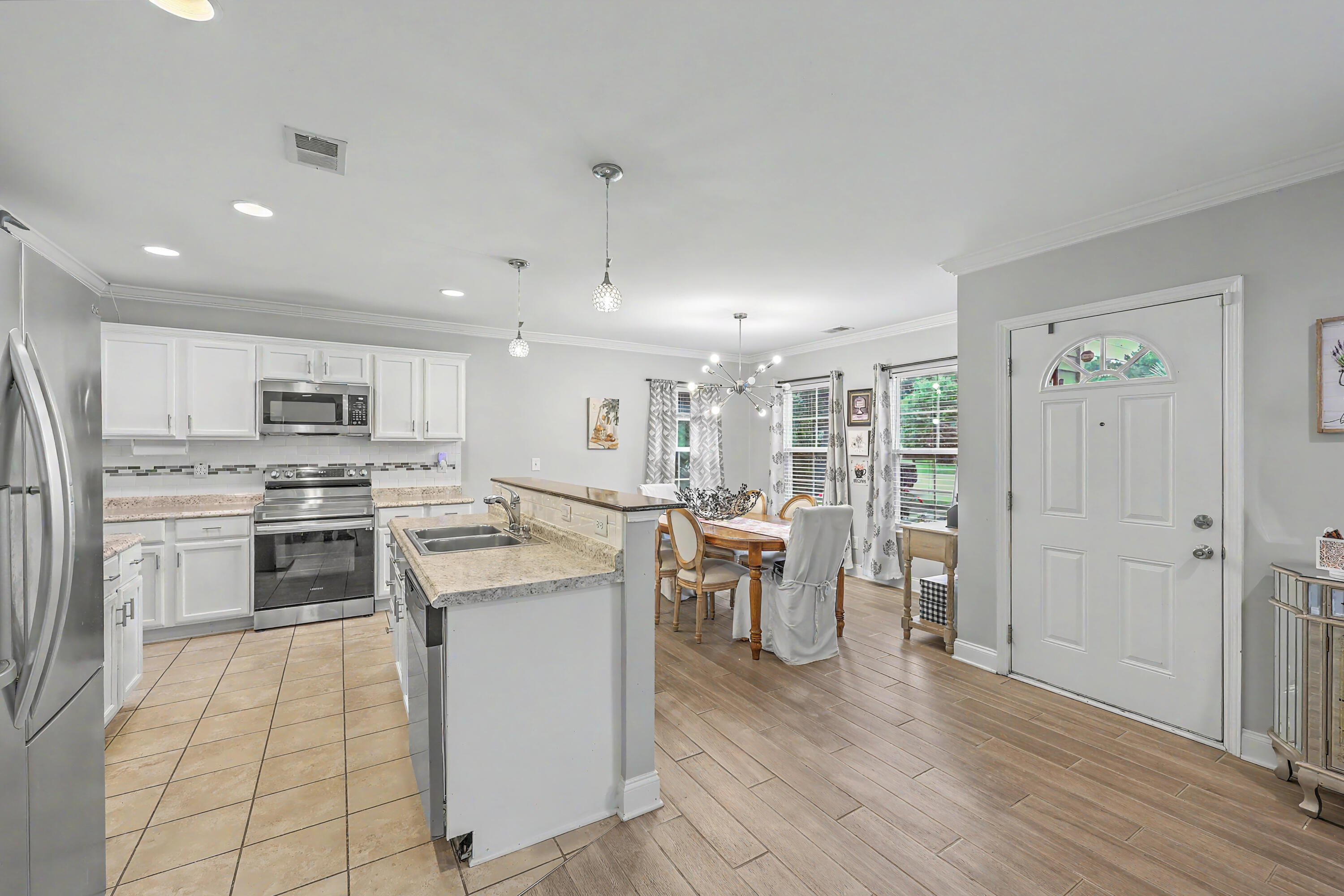 3281 Stonehaven Drive