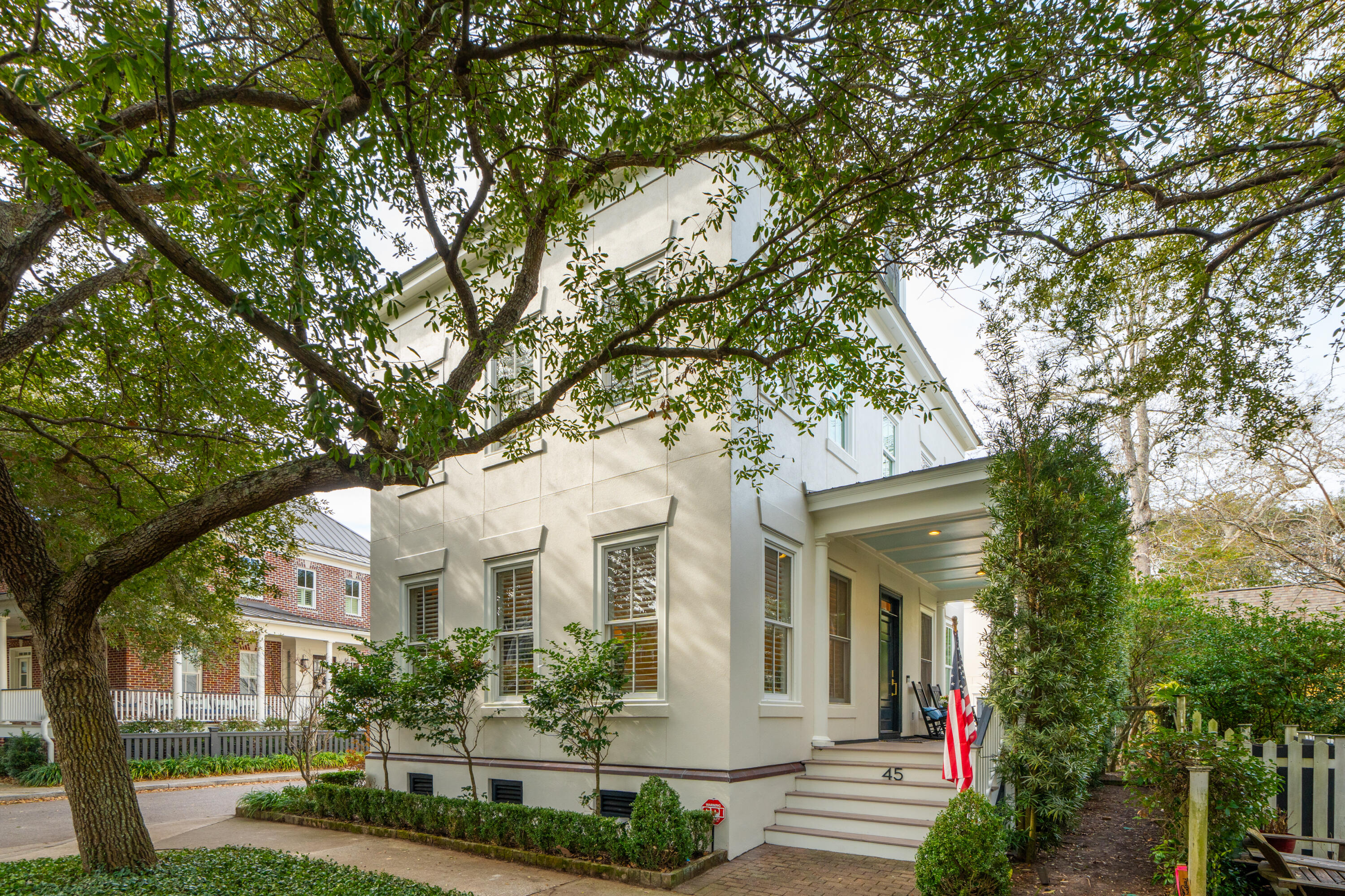 45 Eastlake Road