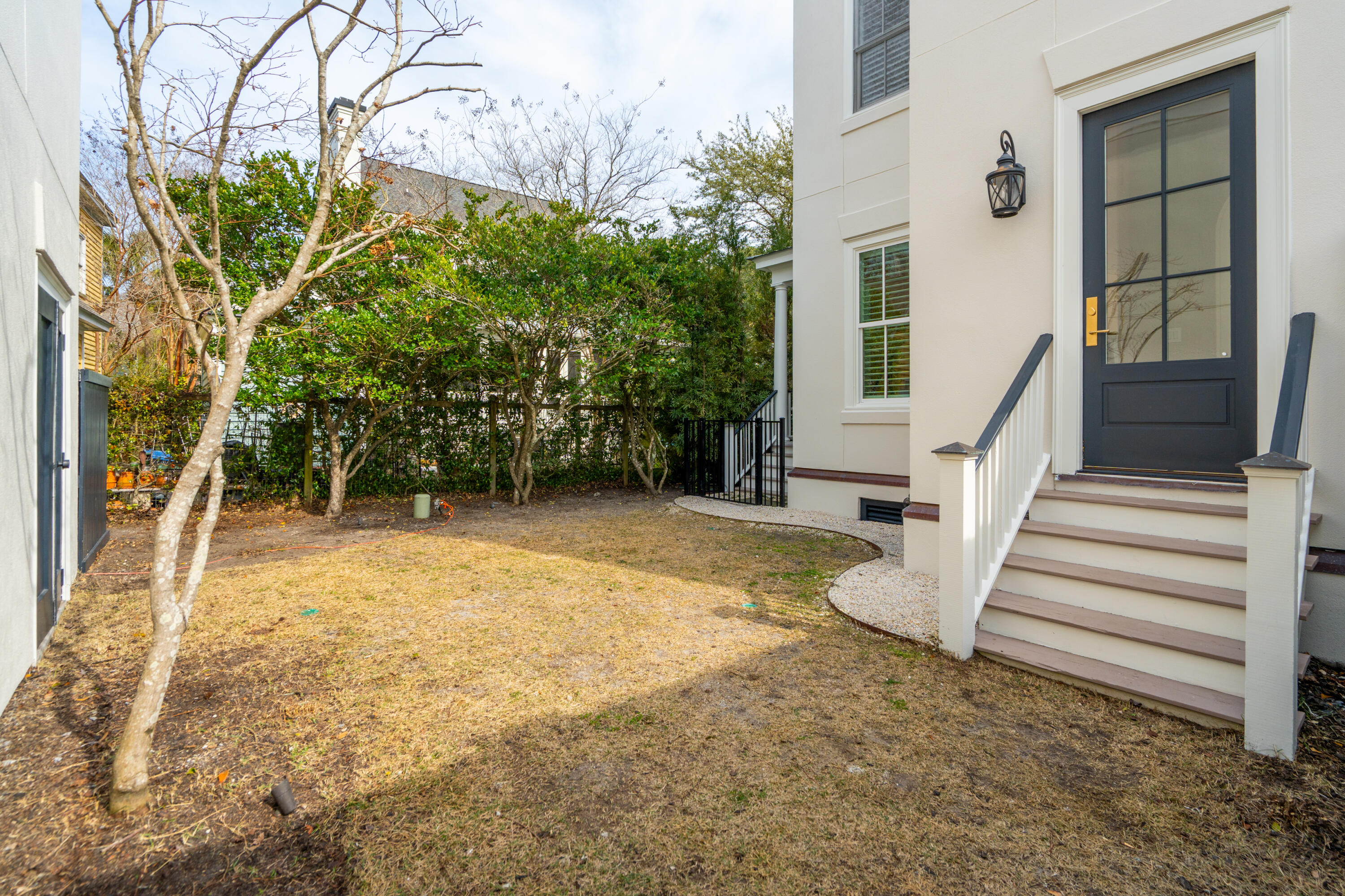 45 Eastlake Road