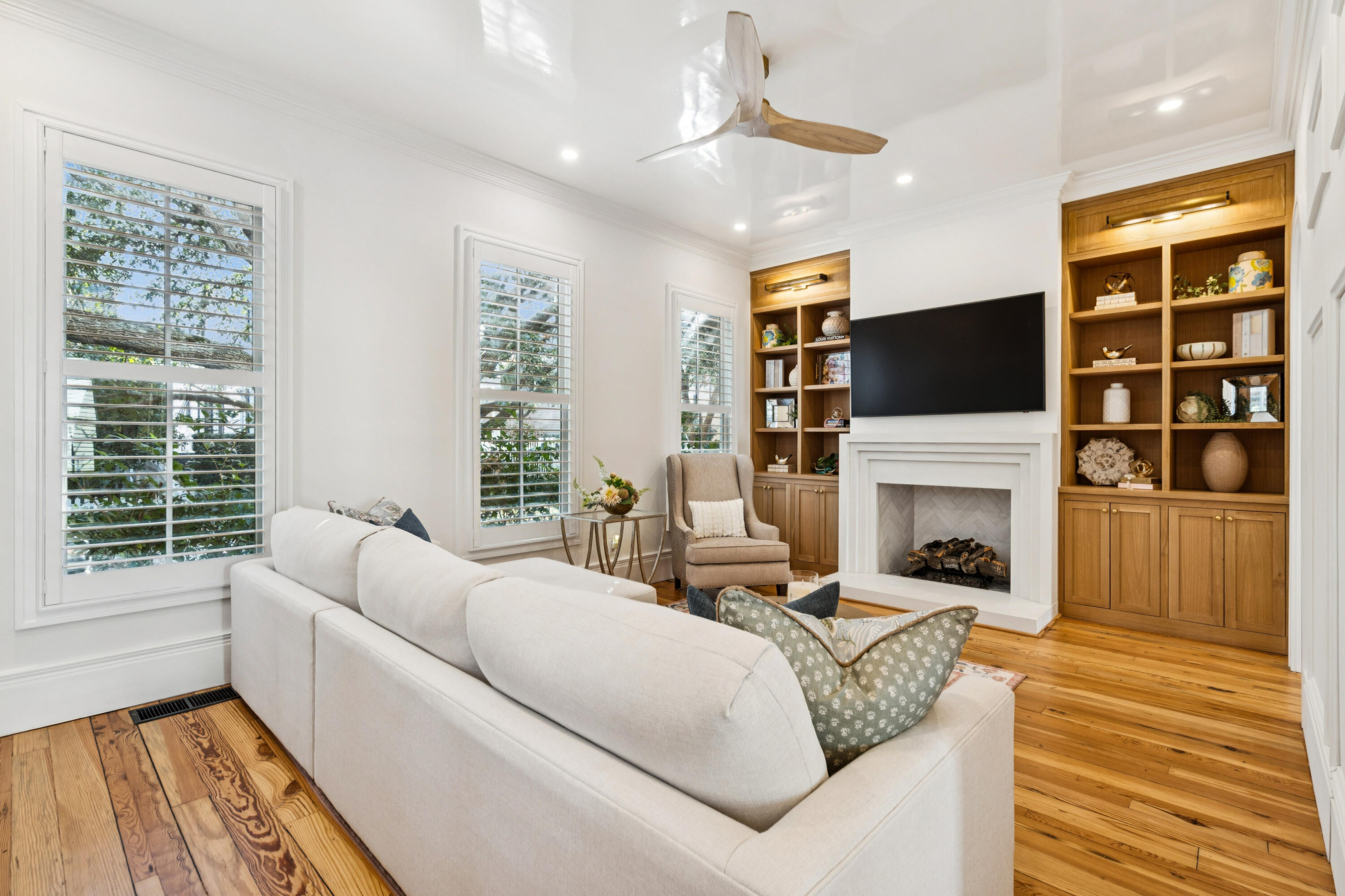 45 Eastlake Road