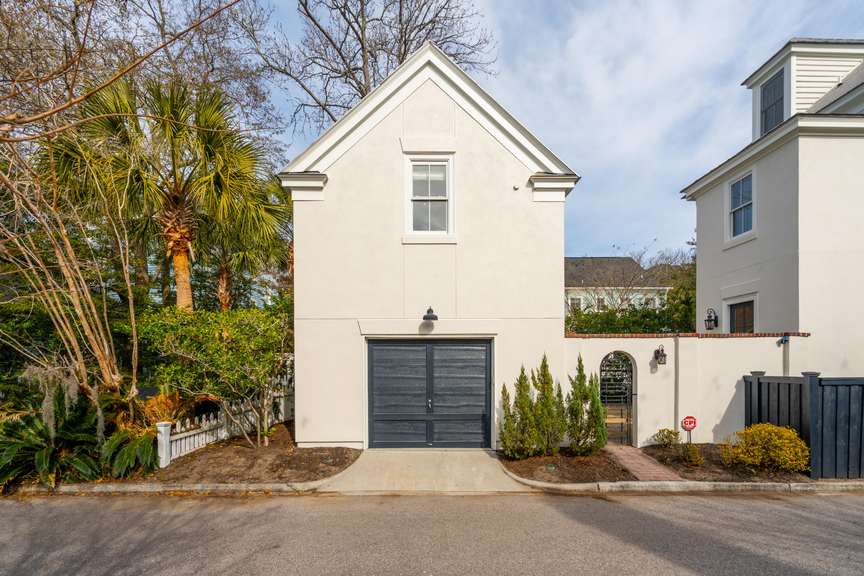45 Eastlake Road