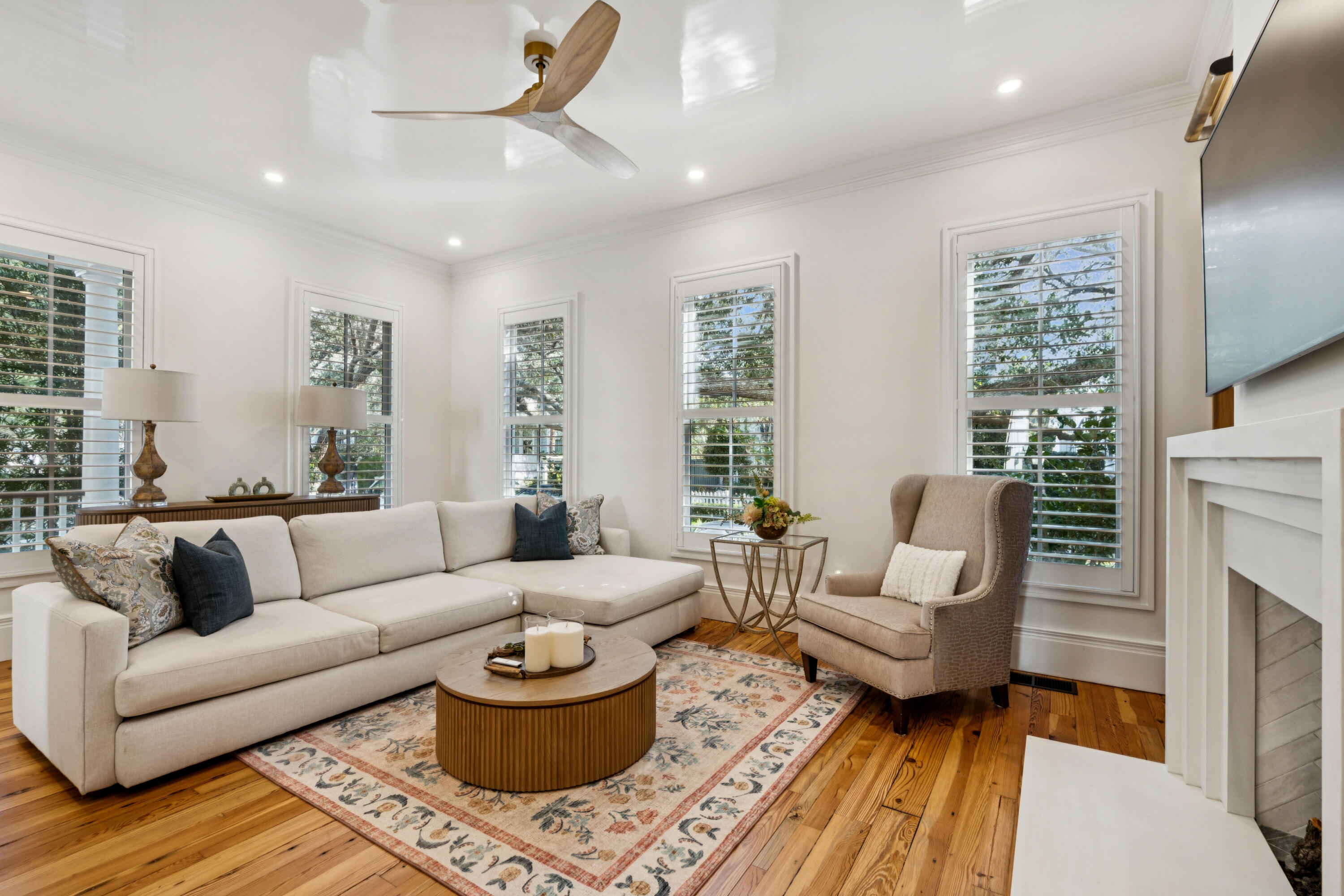 45 Eastlake Road