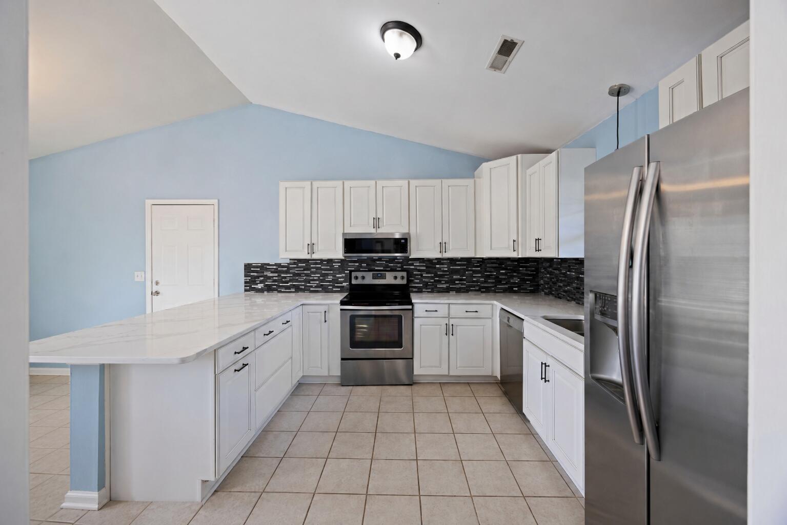 2878 August Road