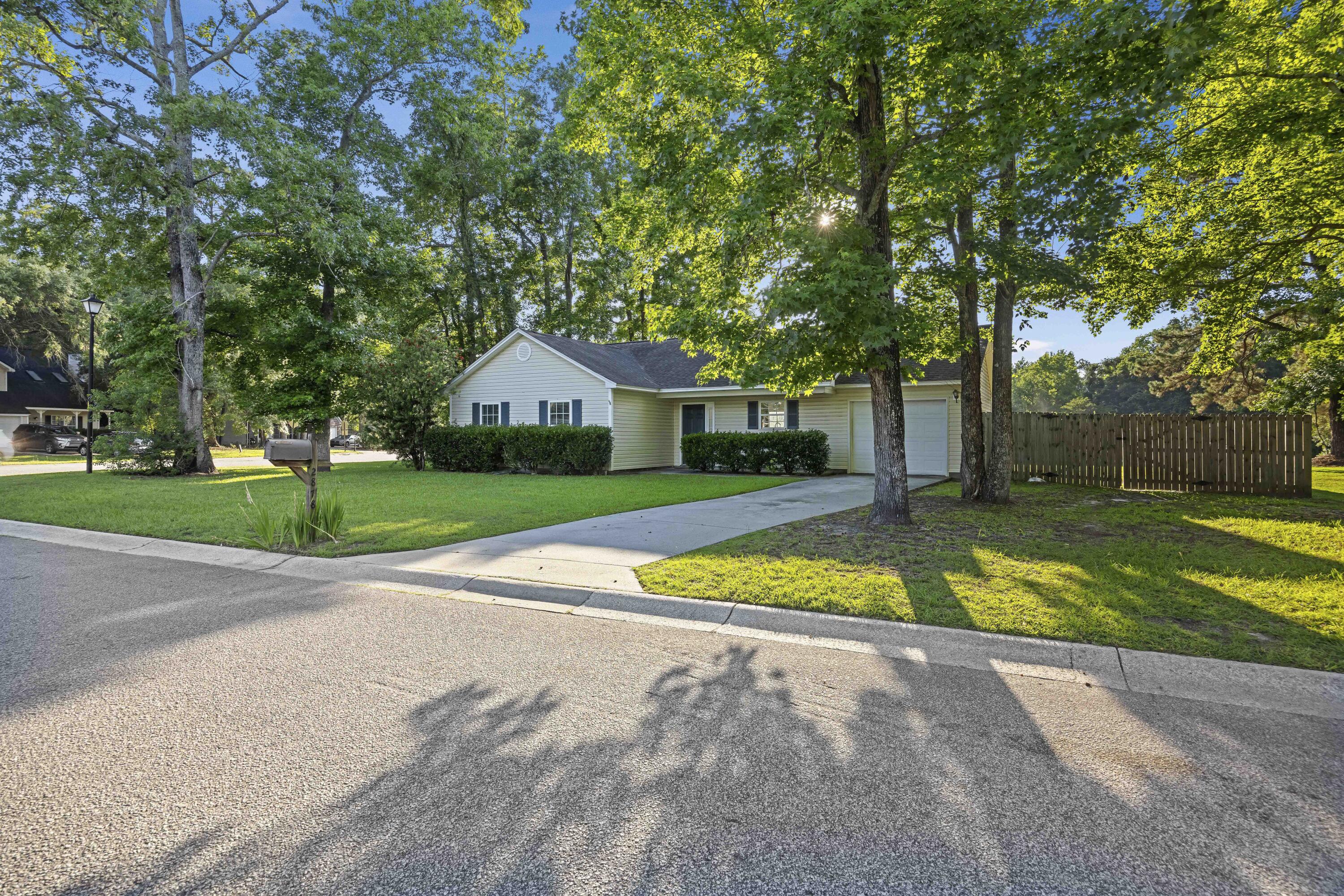 2878 August Road