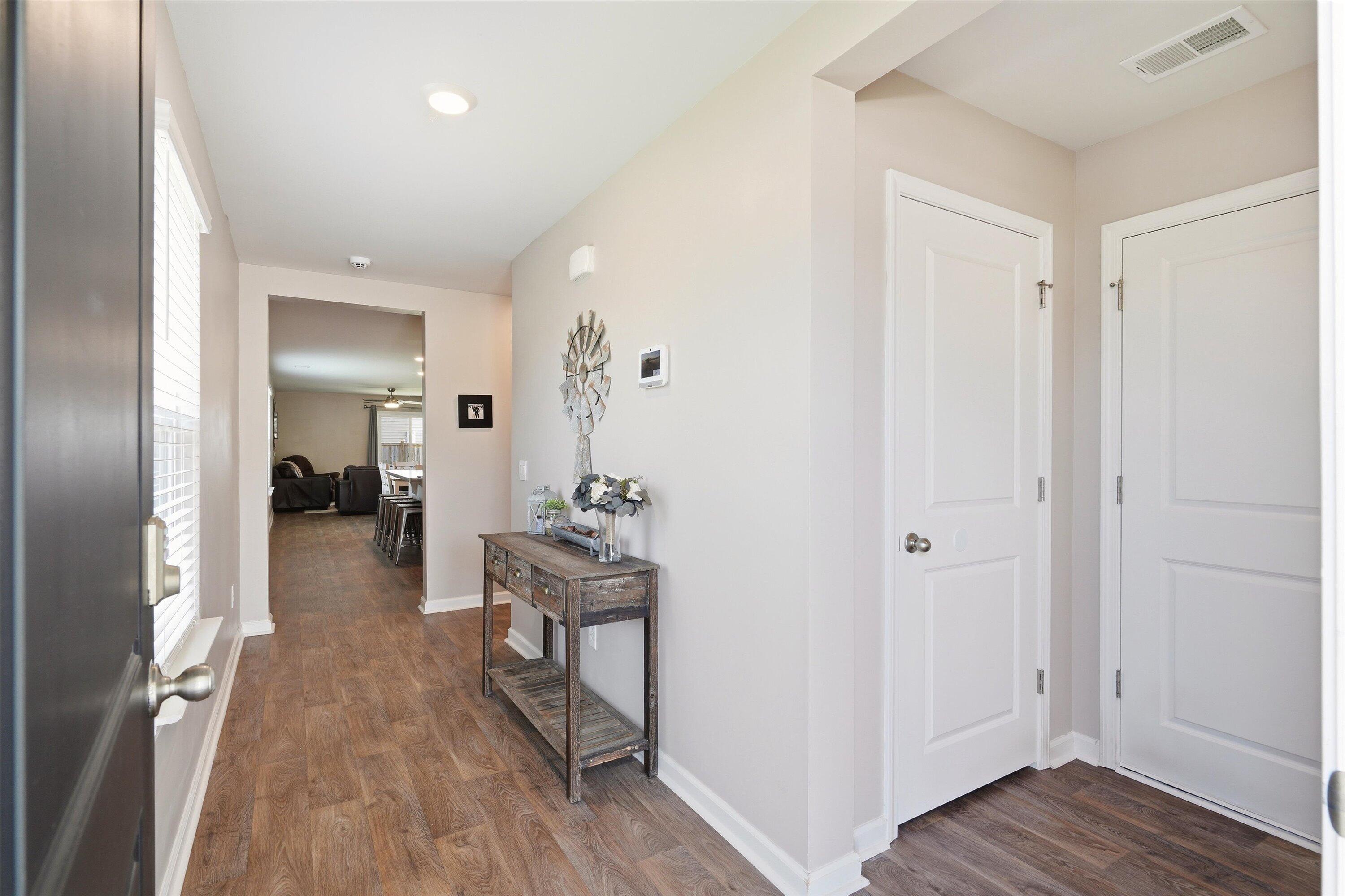 428 White Scallop Way