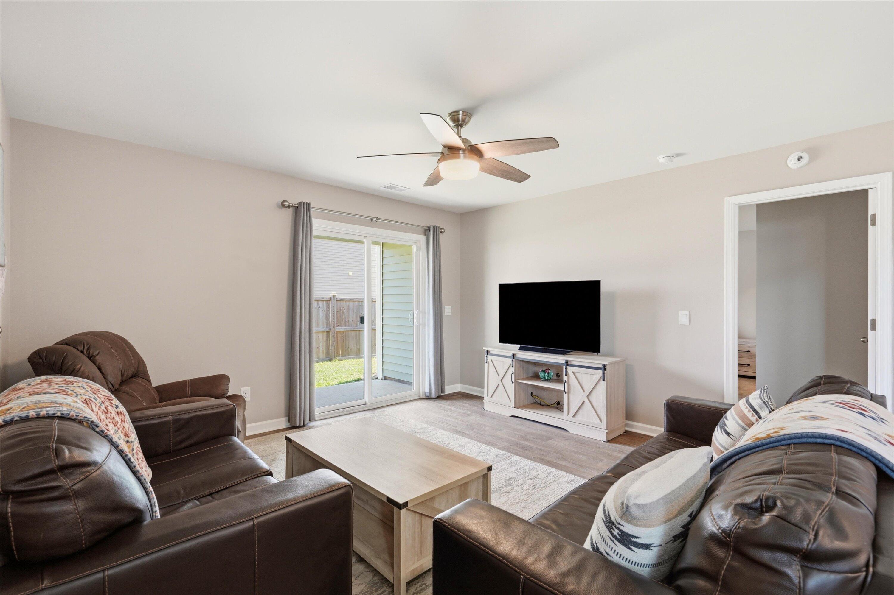 428 White Scallop Way