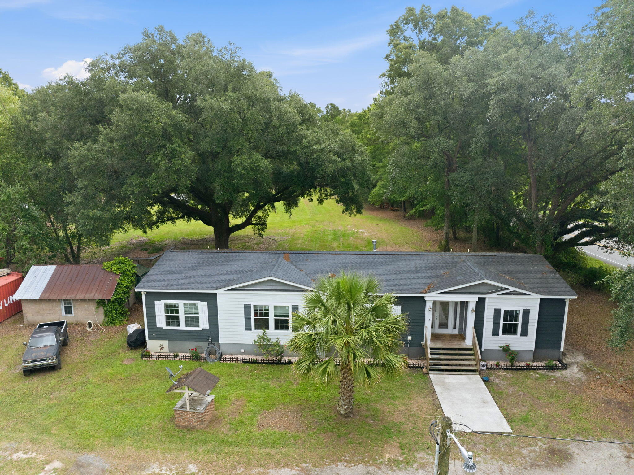 10806 Bells Highway