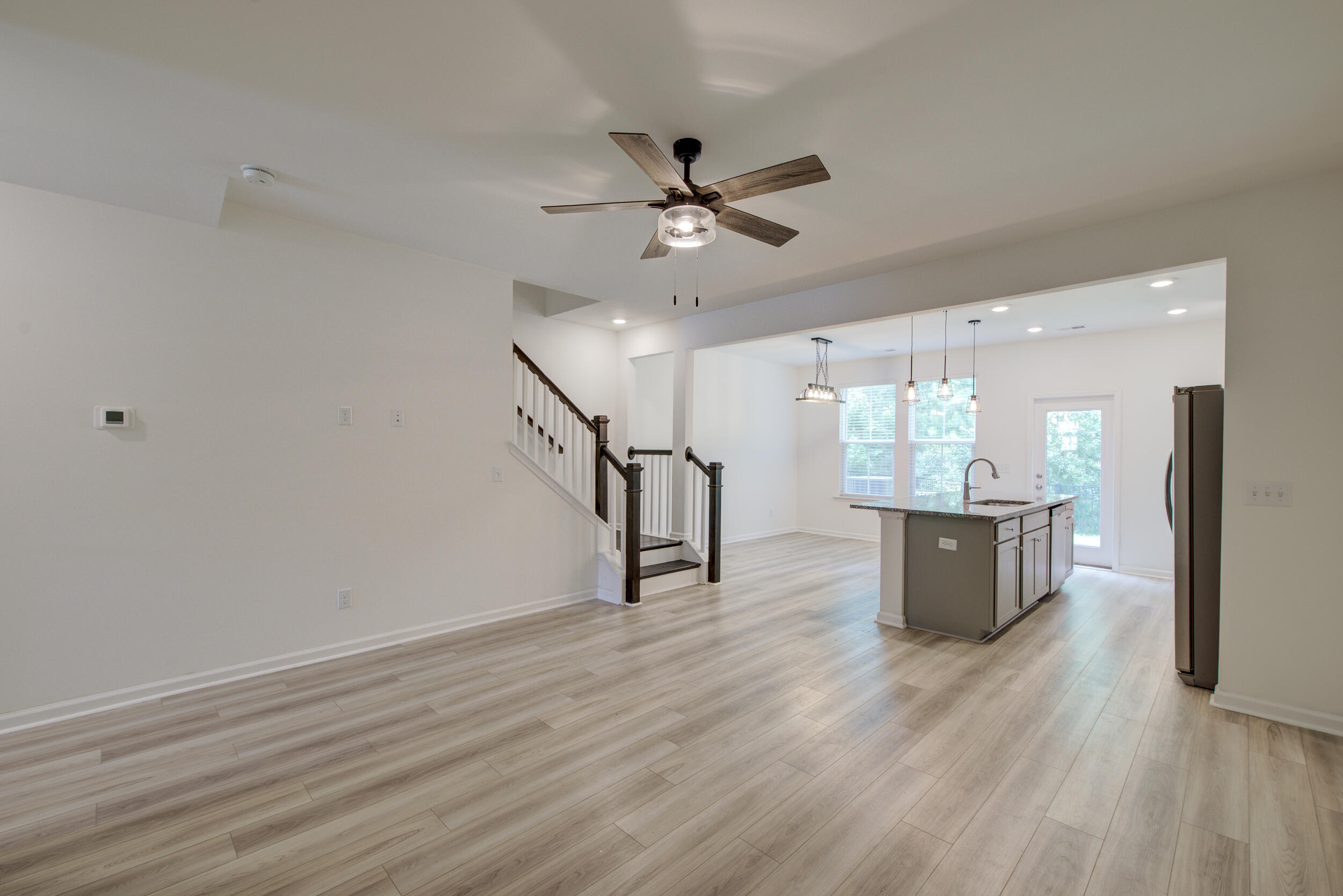 495 Trotters Lane