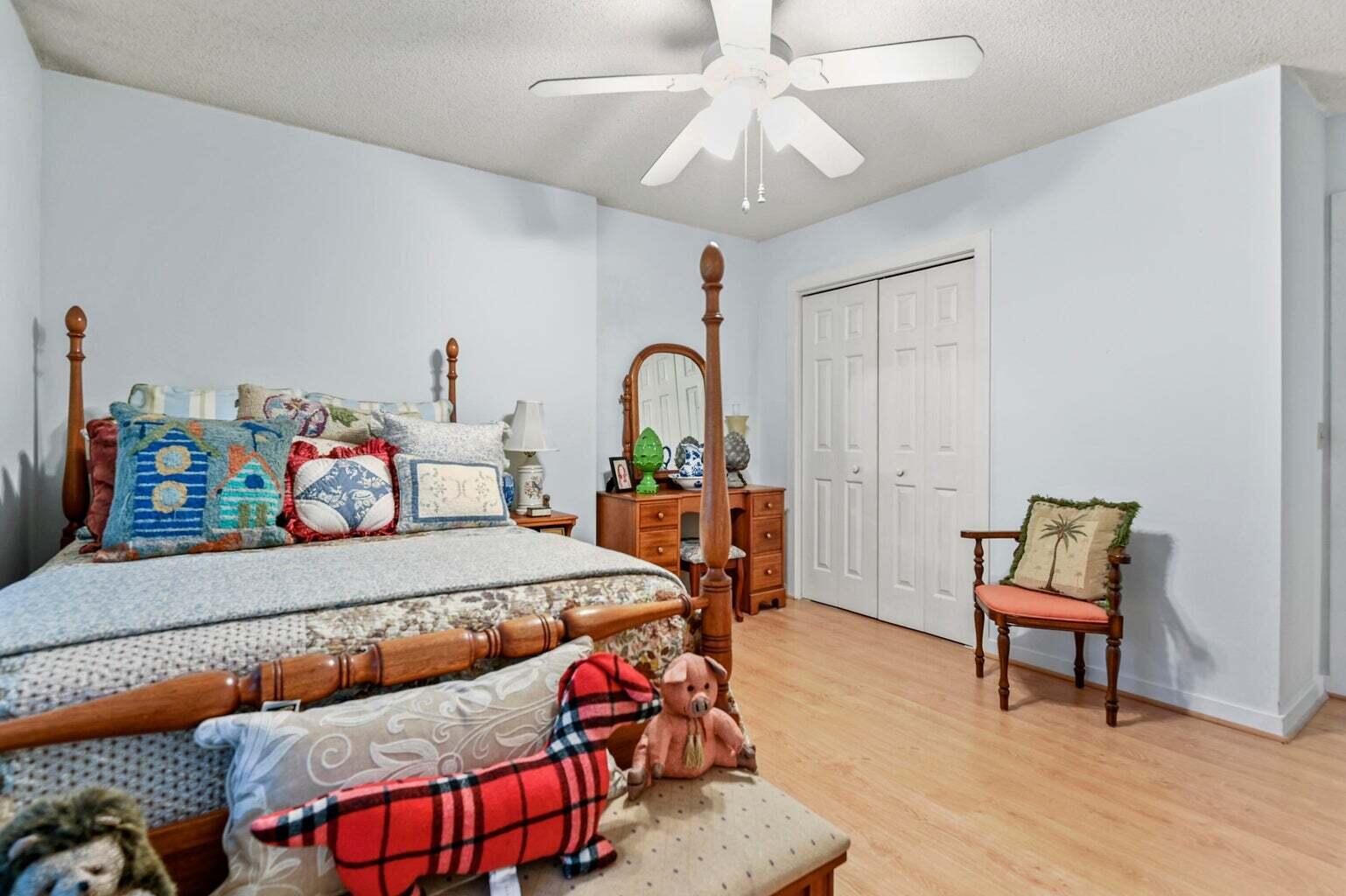 302 Summerset Lane