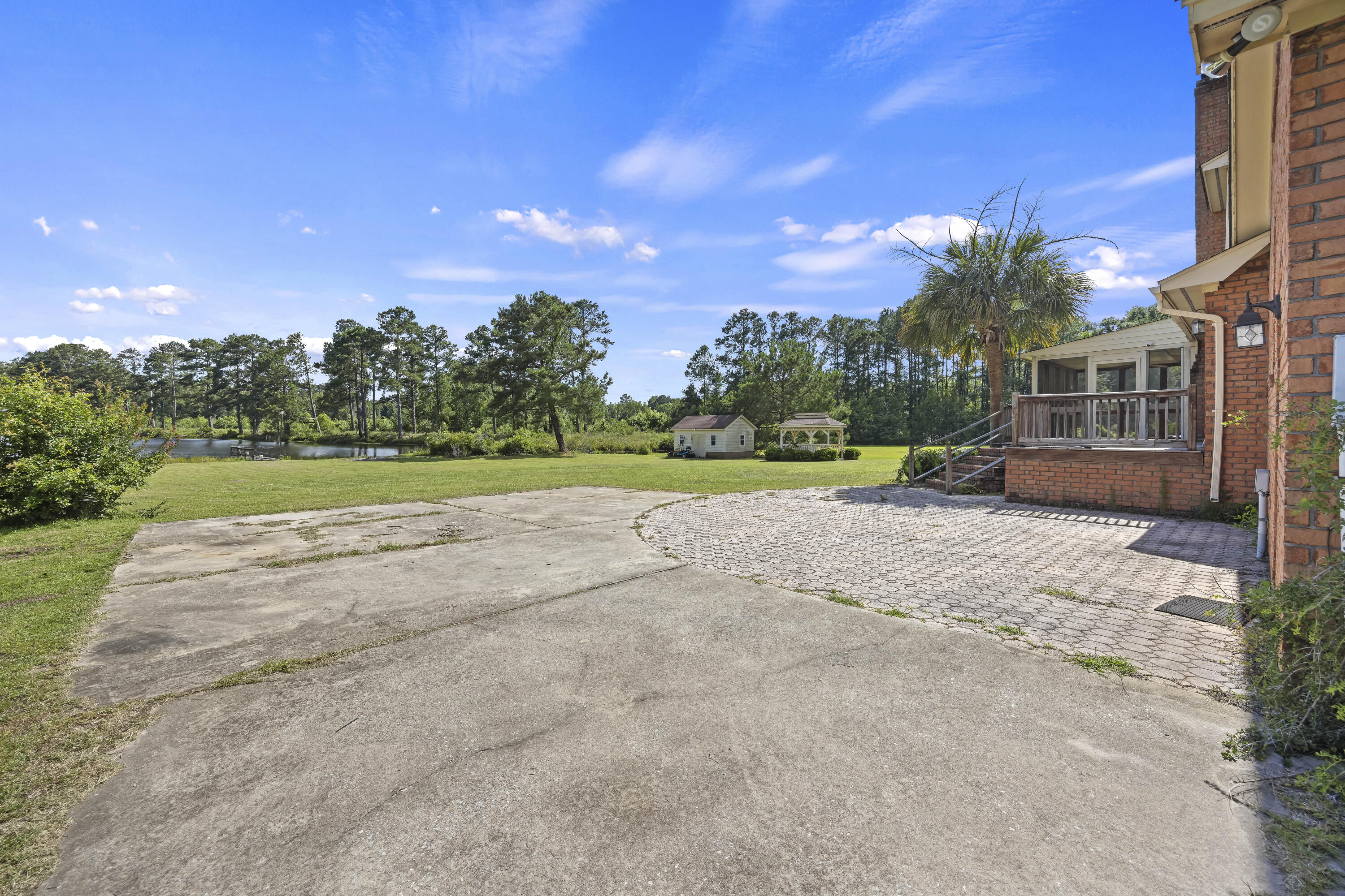 126 Towhee Circle