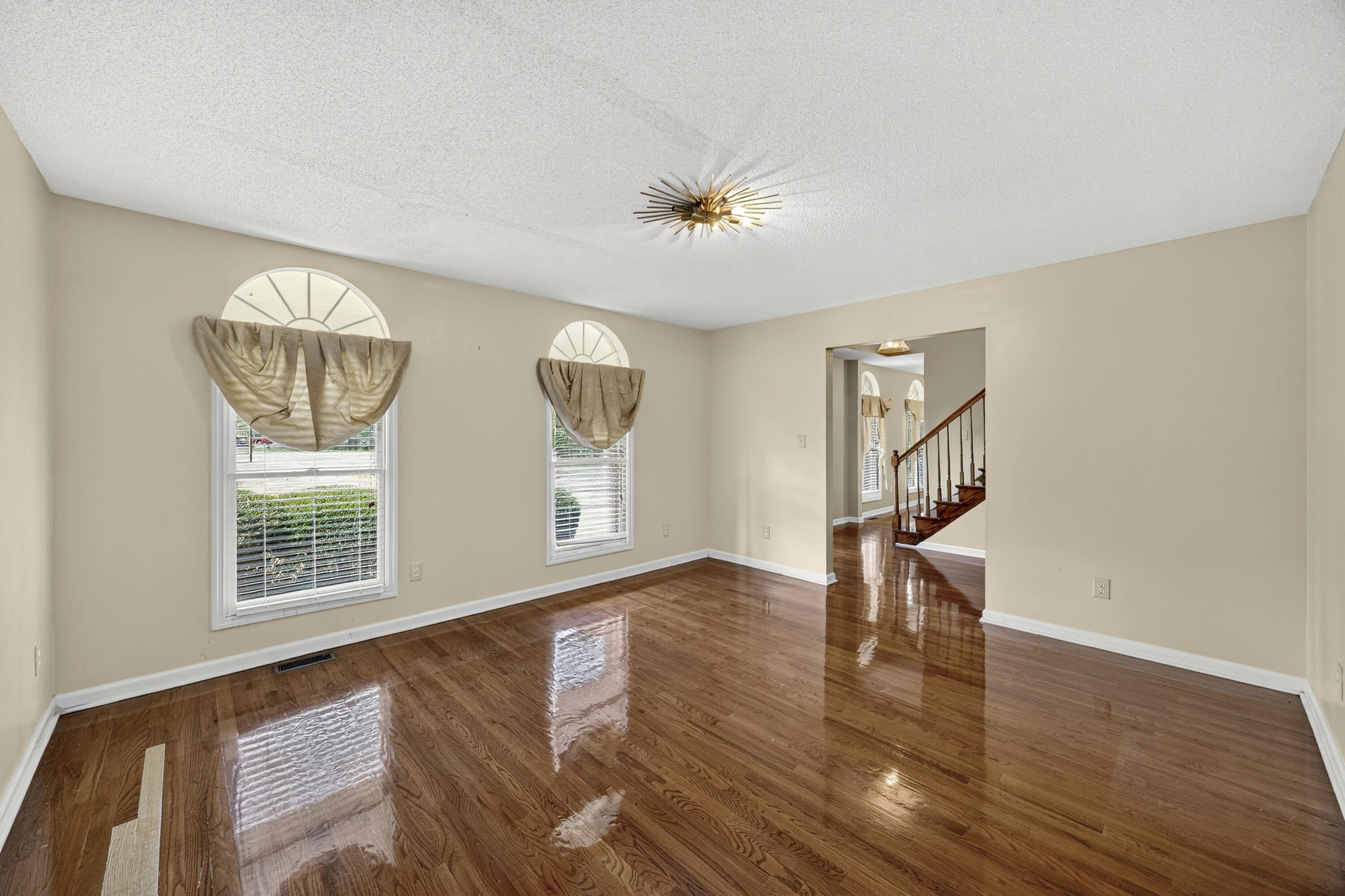 126 Towhee Circle