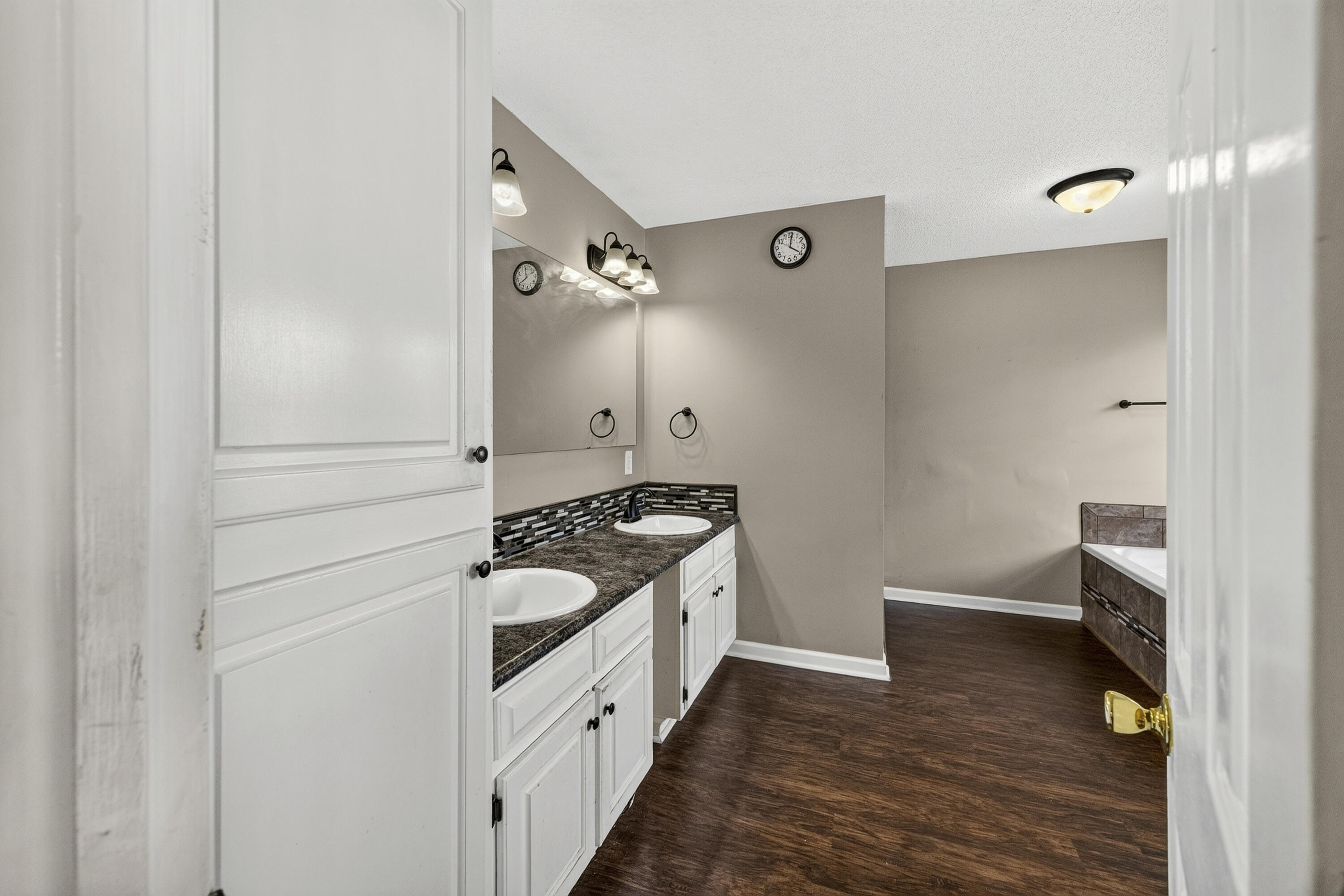 126 Towhee Circle