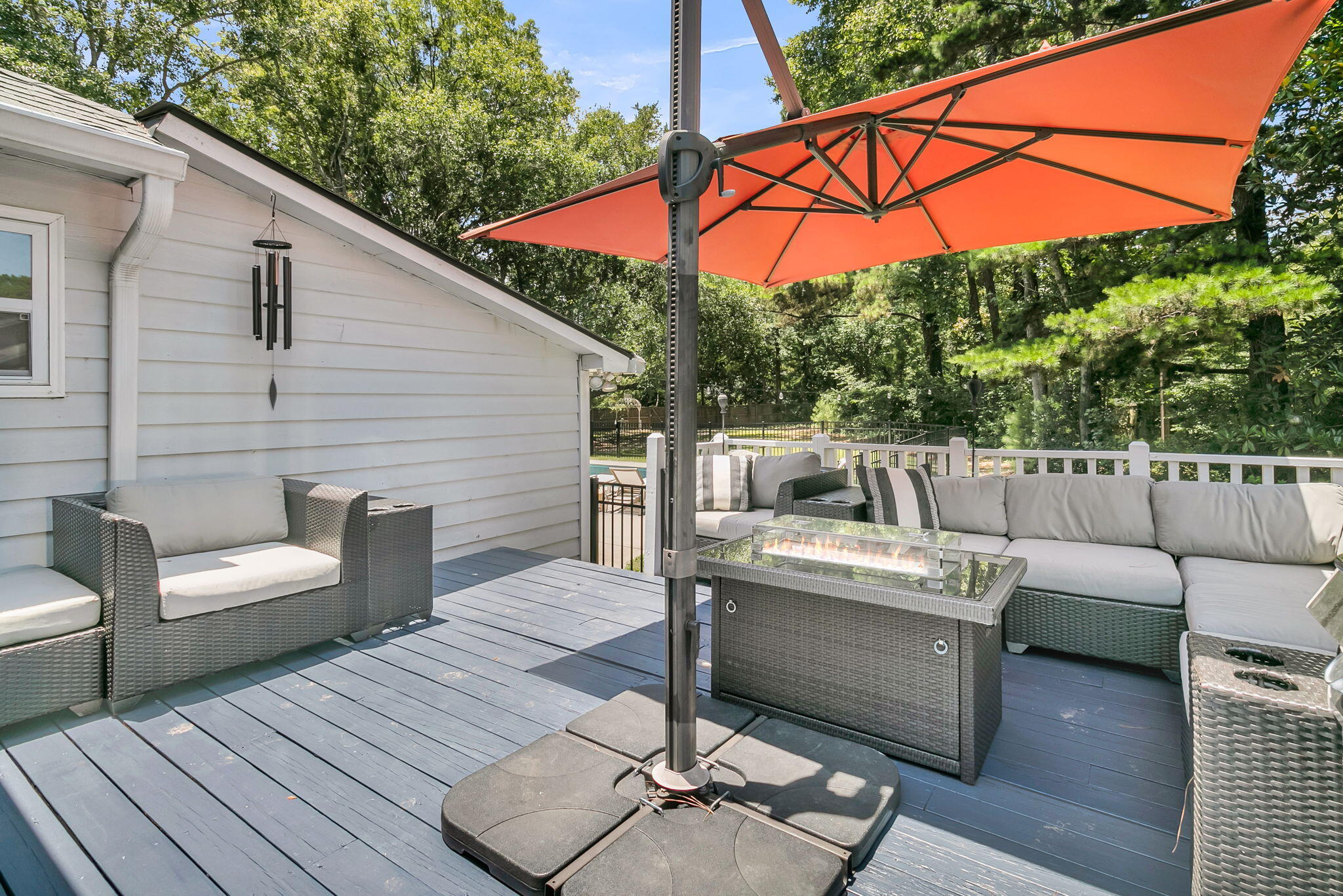14 Brigadoon Place
