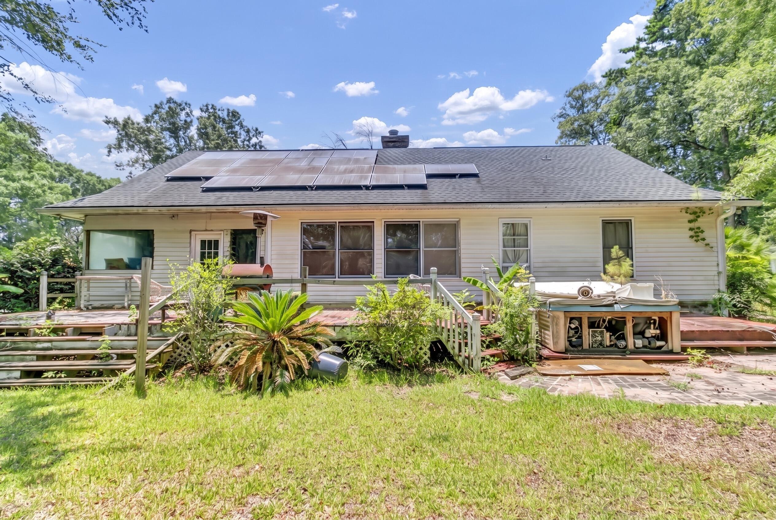 4 Garth Drive